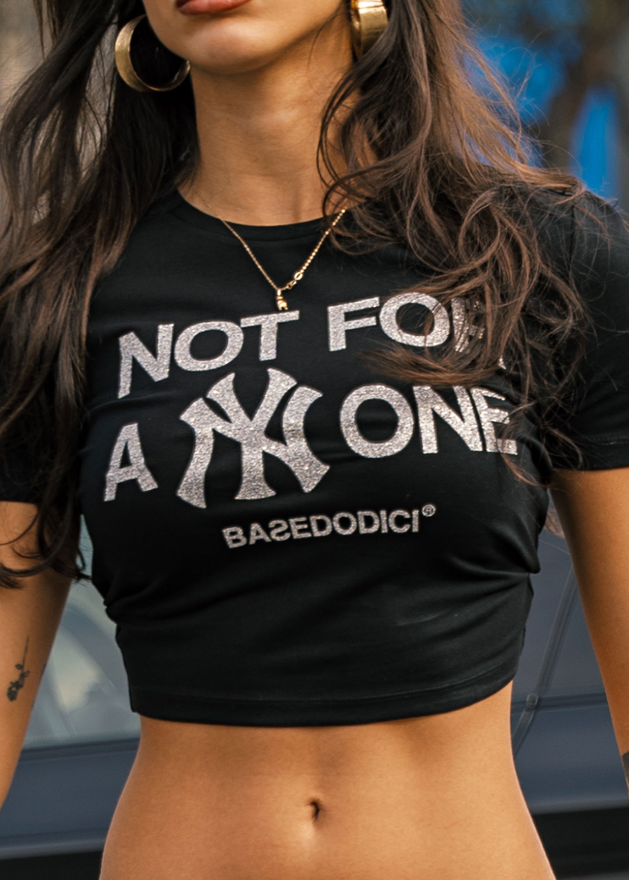 00_CropTop_Anyone_Black_04.jpg