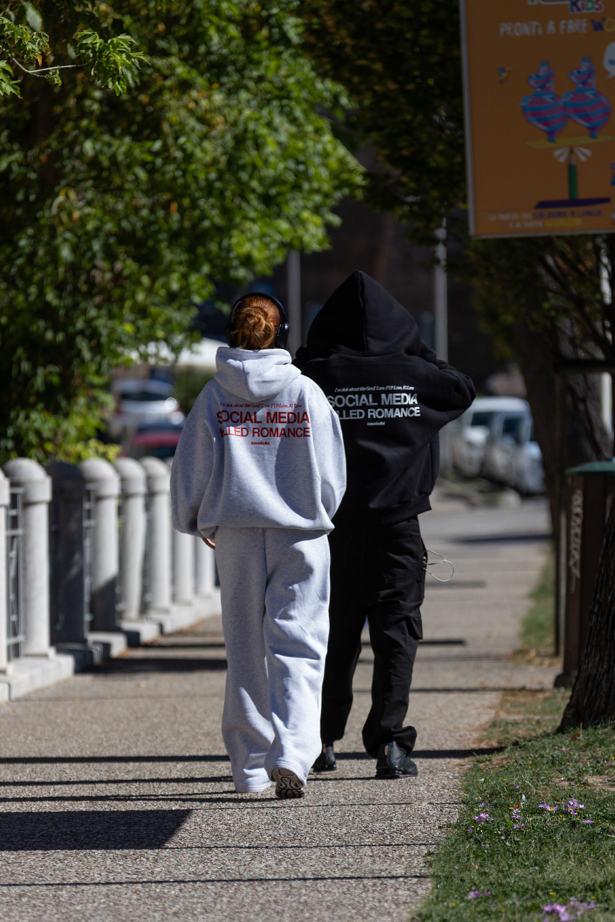 "KILLED ROMANCE" Comfy Fit look