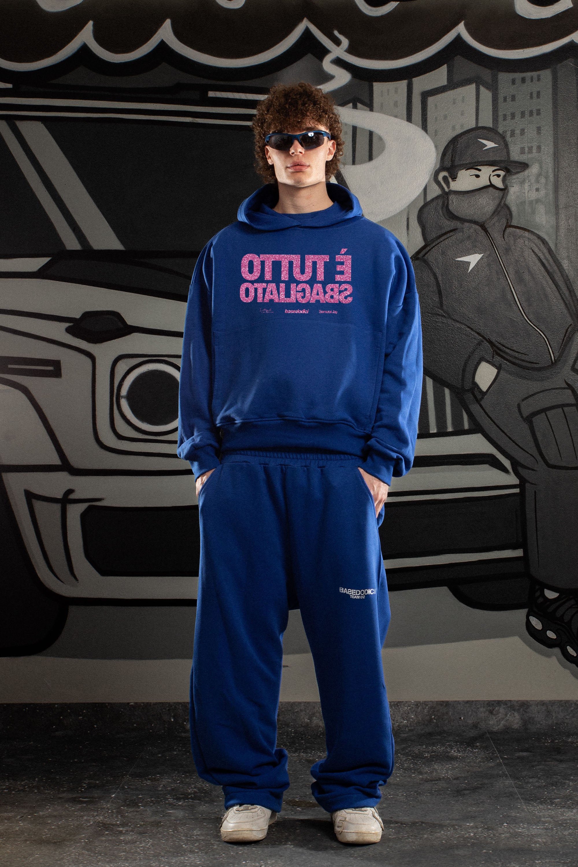 Hoodie "SAMURAIJAYxBASEDODICI" TuttoSbagliato Blue/GlitterPink