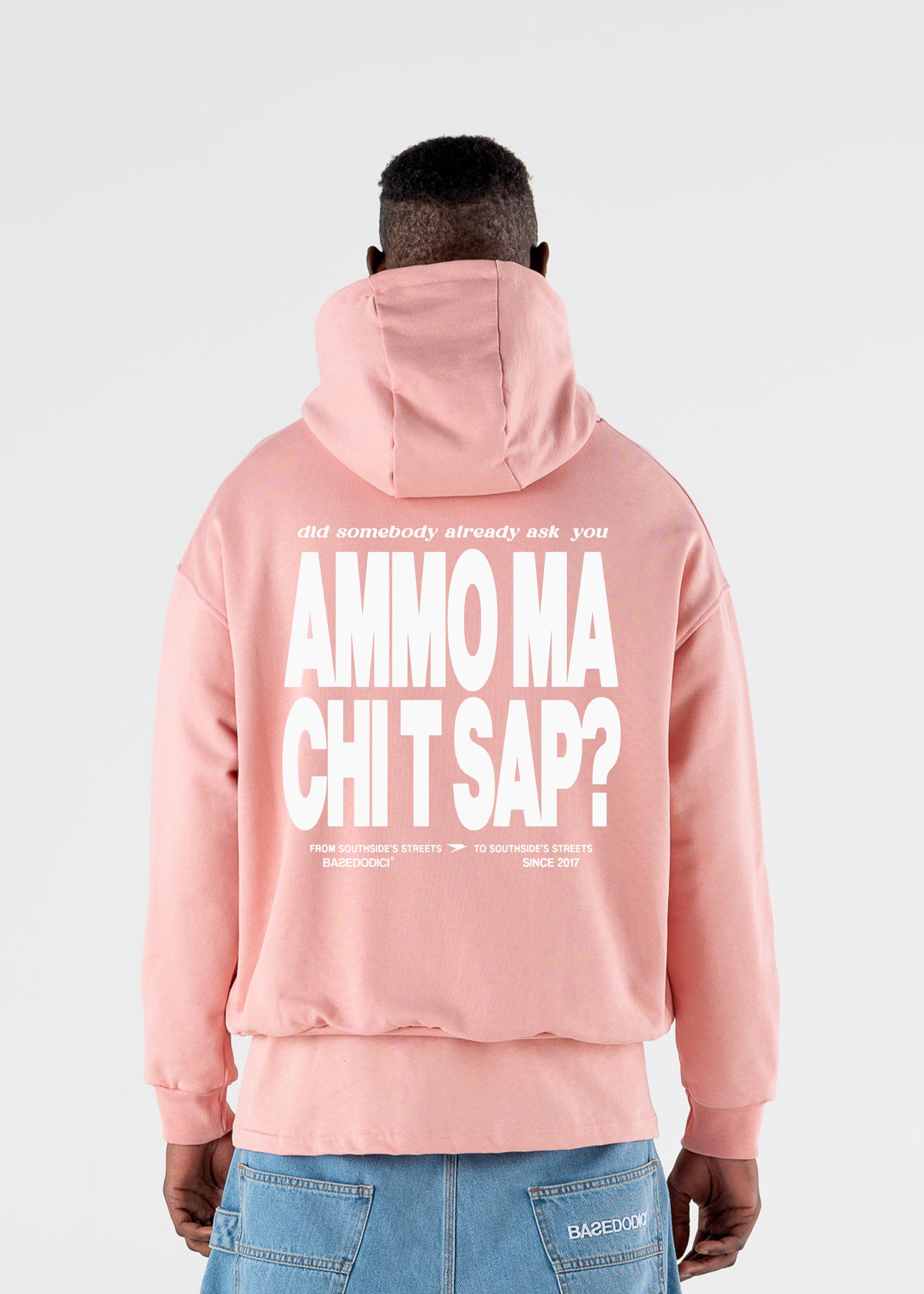 OPTIM__0001s_0001_HOODIE_AMMO_PINK_WHITE_MAN_BACK_CUT.jpg