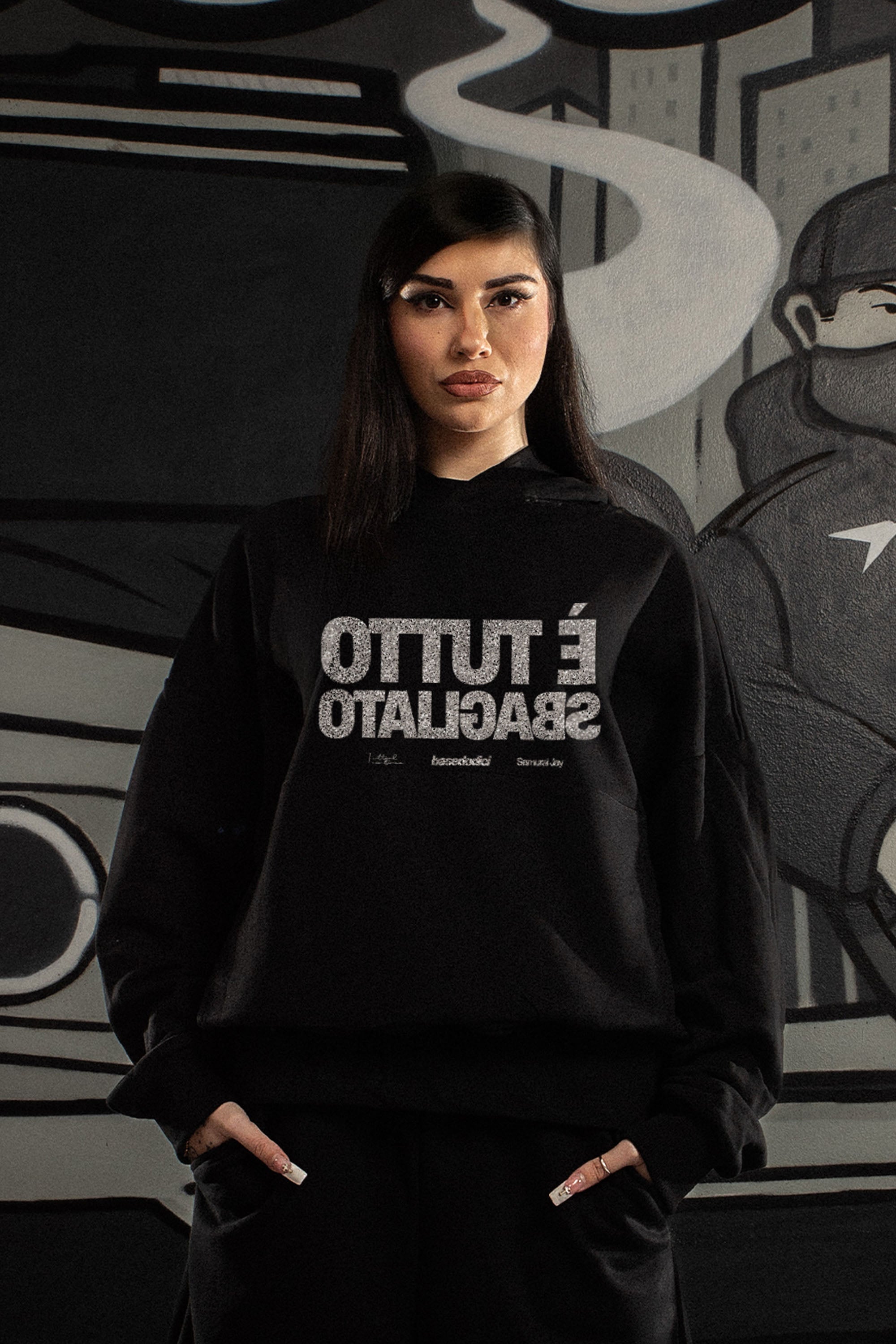 Hoodie "SAMURAIJAYxBASEDODICI" TuttoSbagliato Black/Glitter