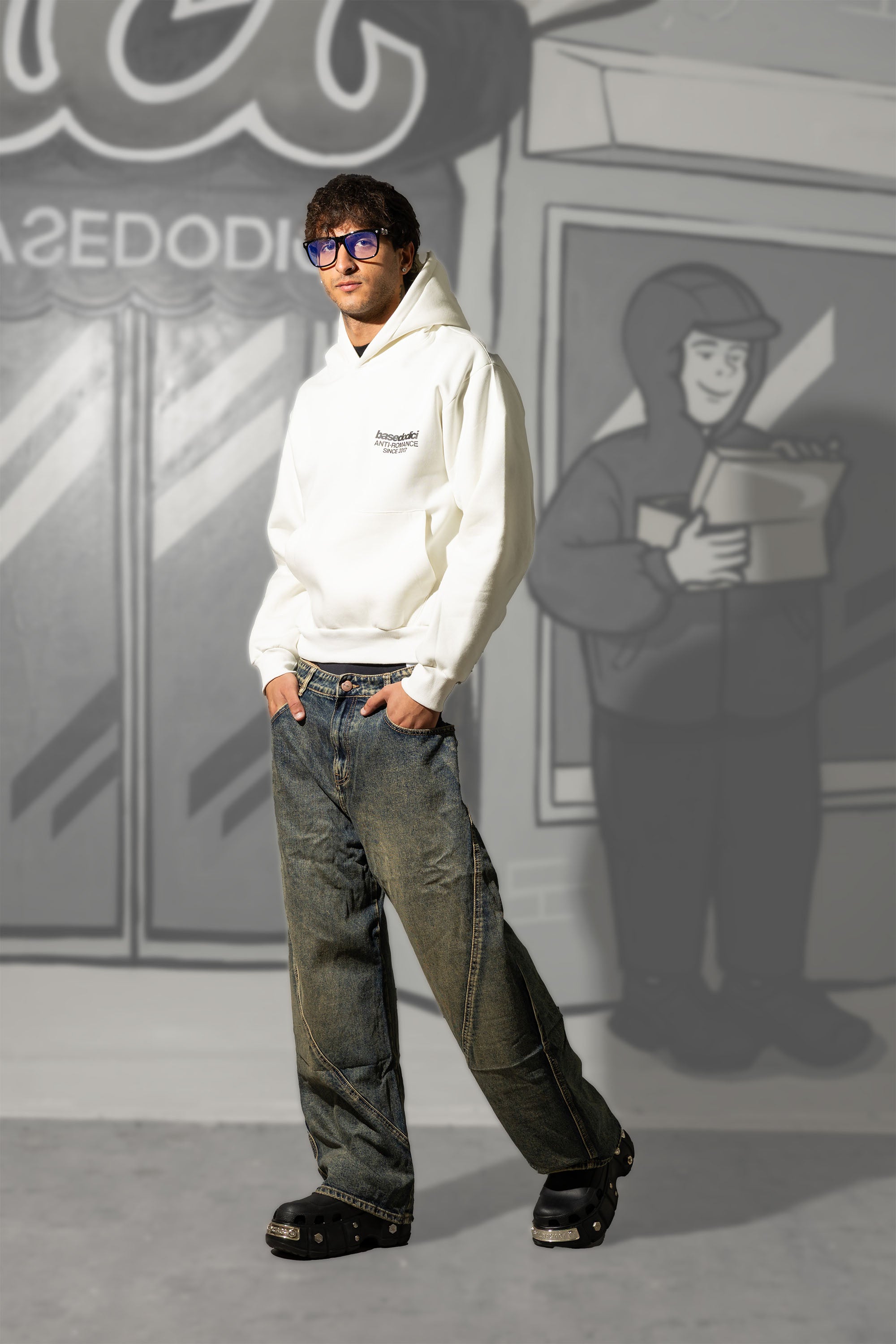 Hoodie "KILLED ROMANCE" White/Black