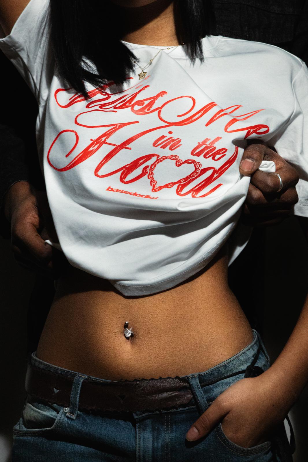 T-Shirt “FLASHCAPSULE” KISSME White