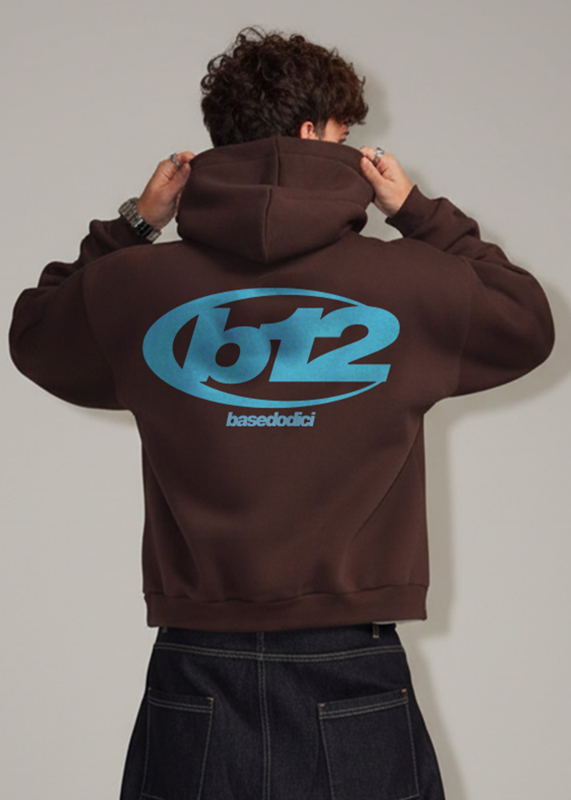 0010_HOODIE_BACK_B12_BROWN_02.jpg