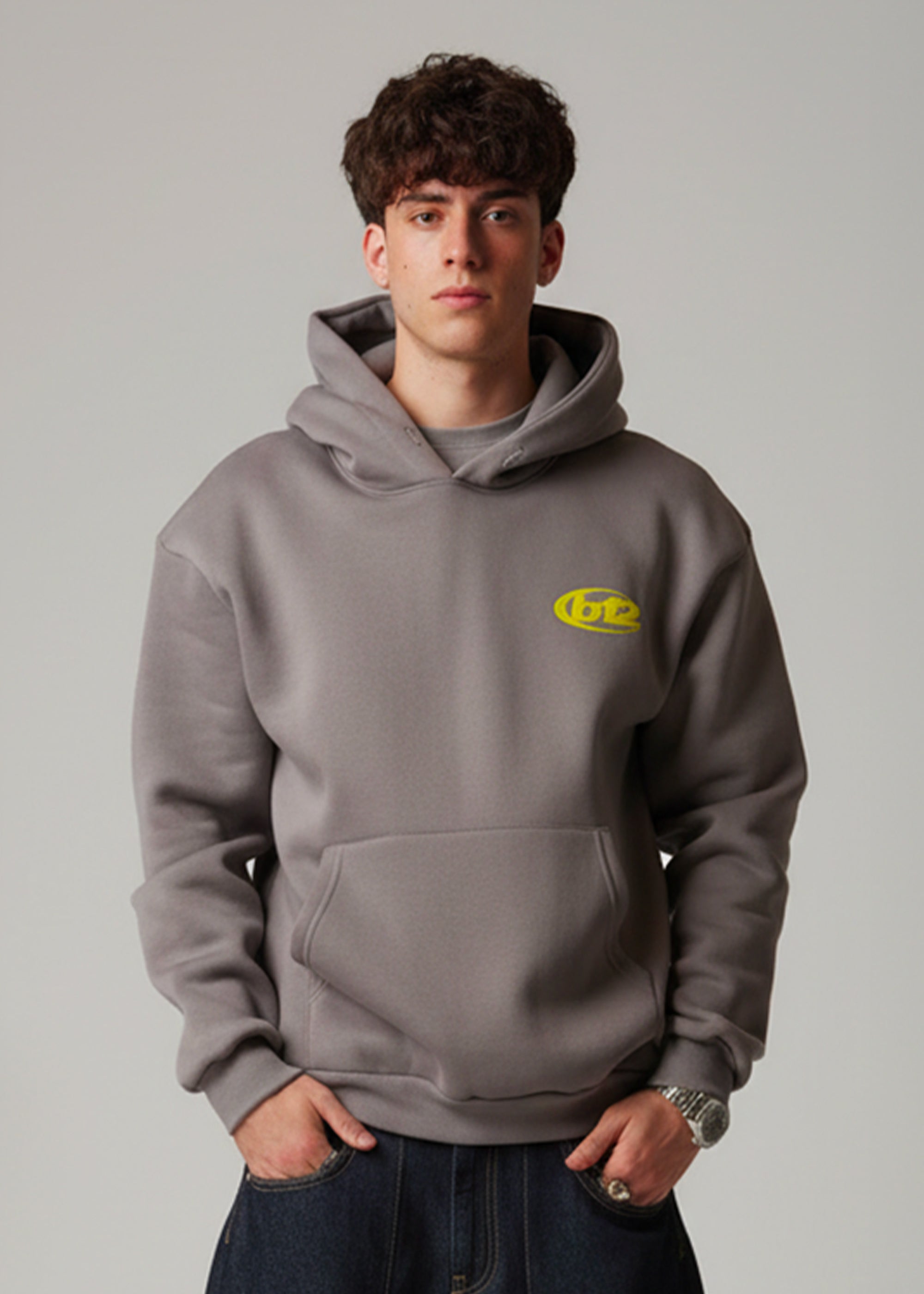 0028_HOODIE_BACK_LOGO_CHARACOALGREY_04.jpg