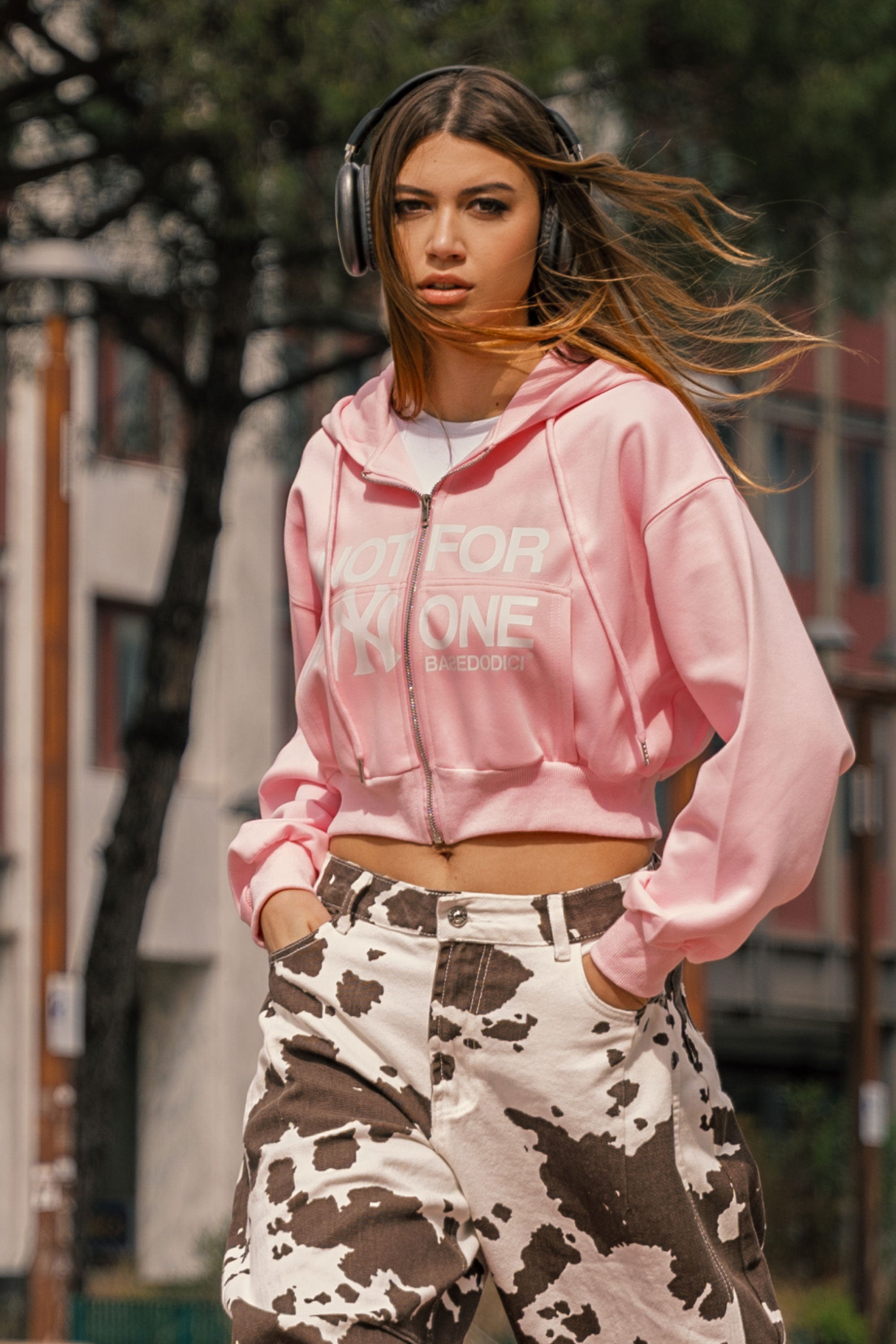 Crop Zip Hoodie “DIVA” Not For Anyone Pink