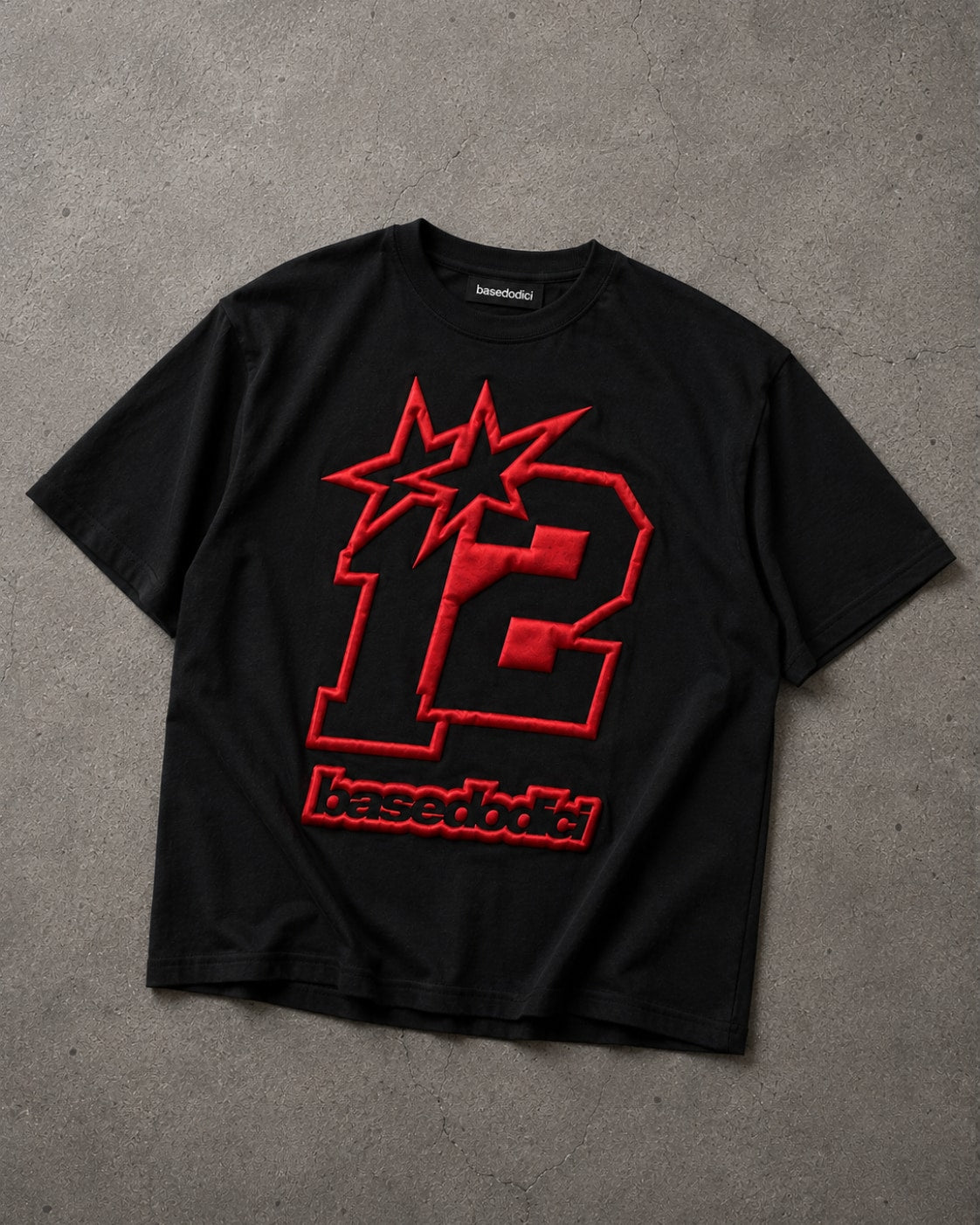 12BLACKred.jpg