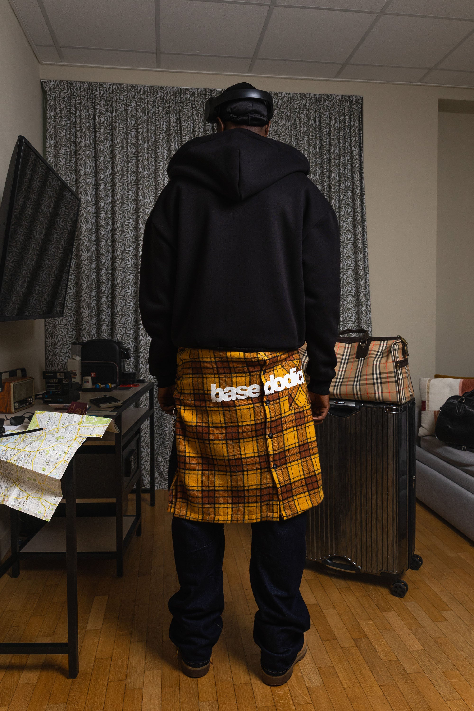 Full Zip “WORLD TOUR” B12 Worldwide Black