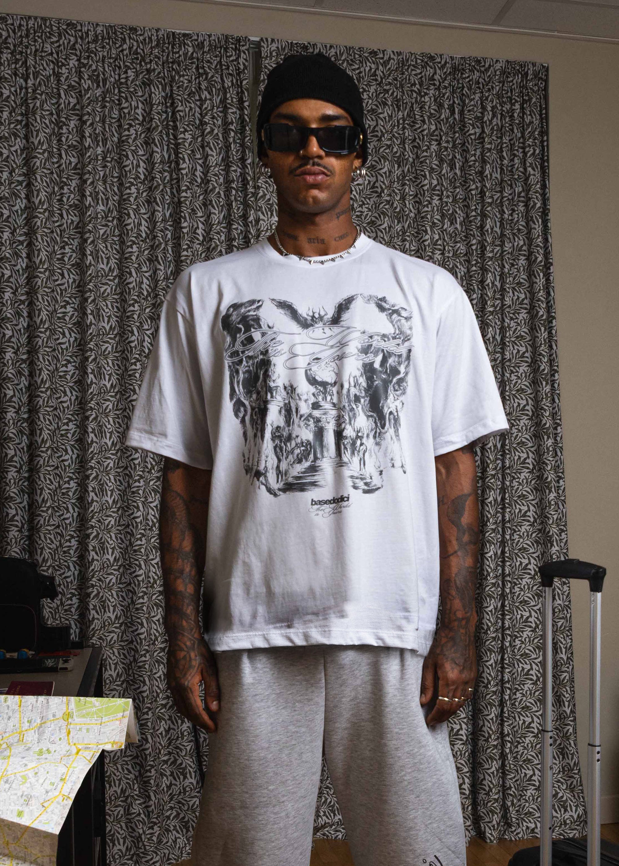 14OCT25_T-SHIRT__WORLD_TOUR__AL_PACINO_WHITE_02.jpg