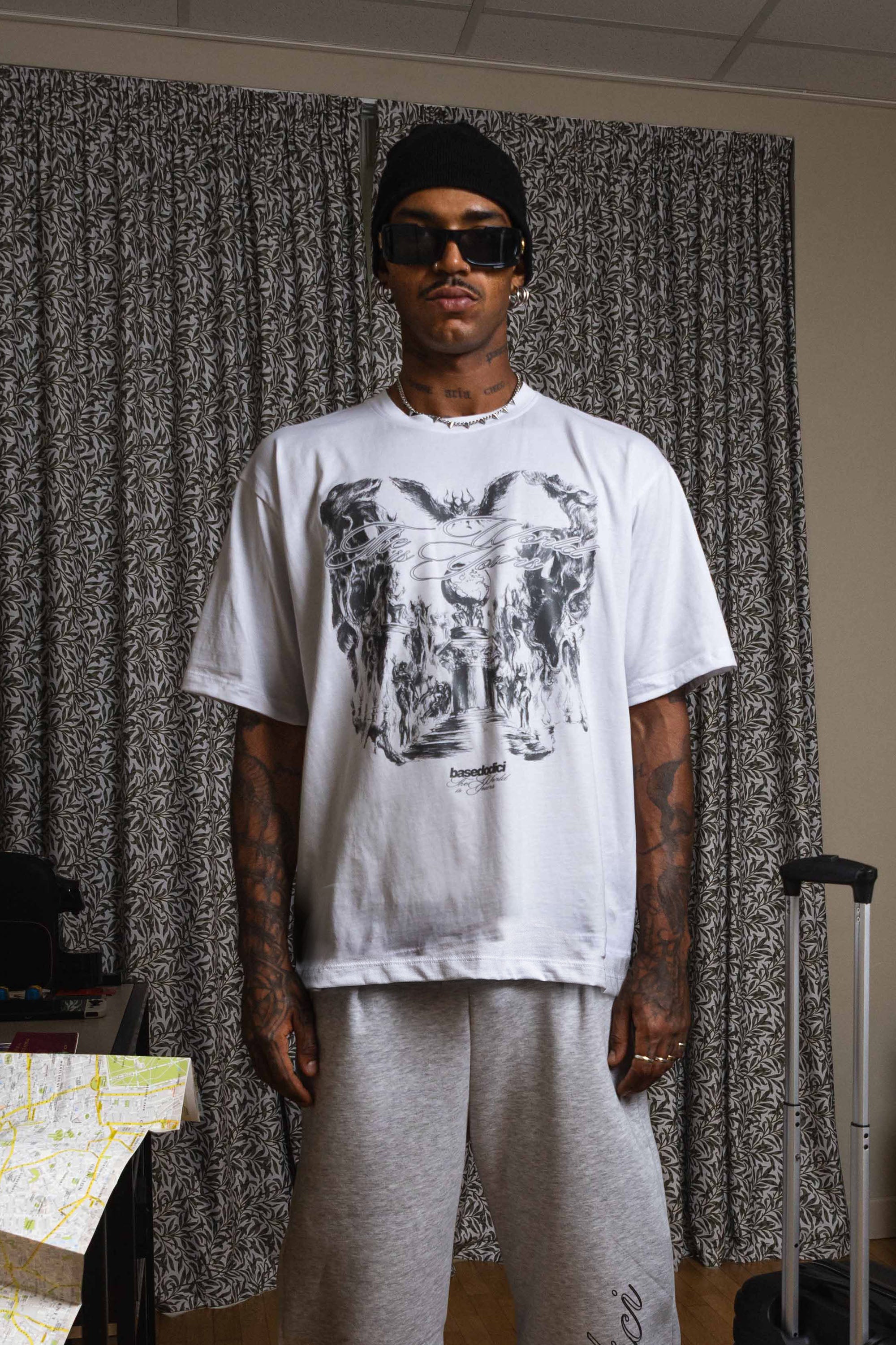 "SAMURAIJAYxBASEDODICI" Merengue Tee Black