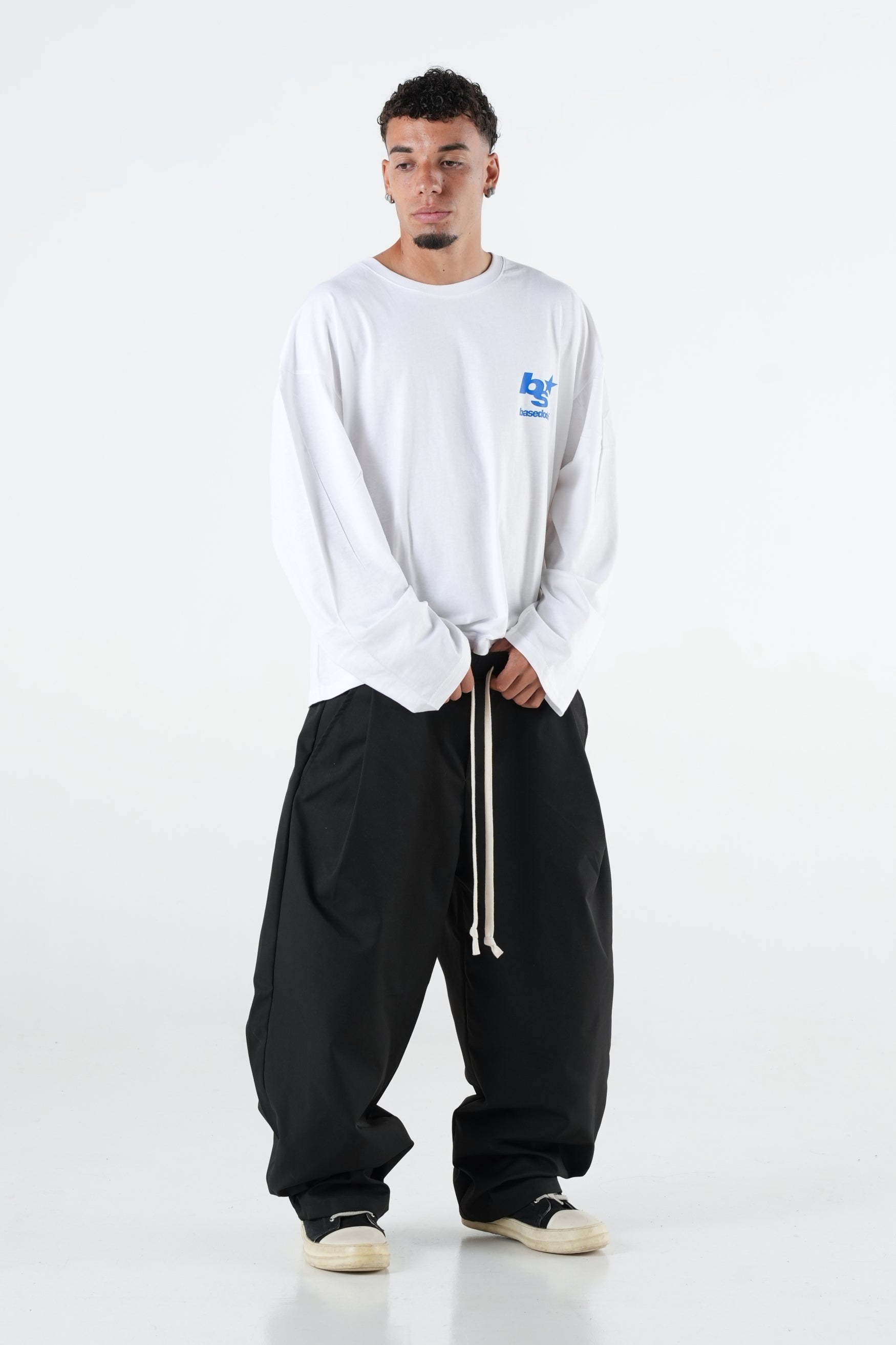 Longsleeve "THE NOISE" BackLogoStars White/Blue