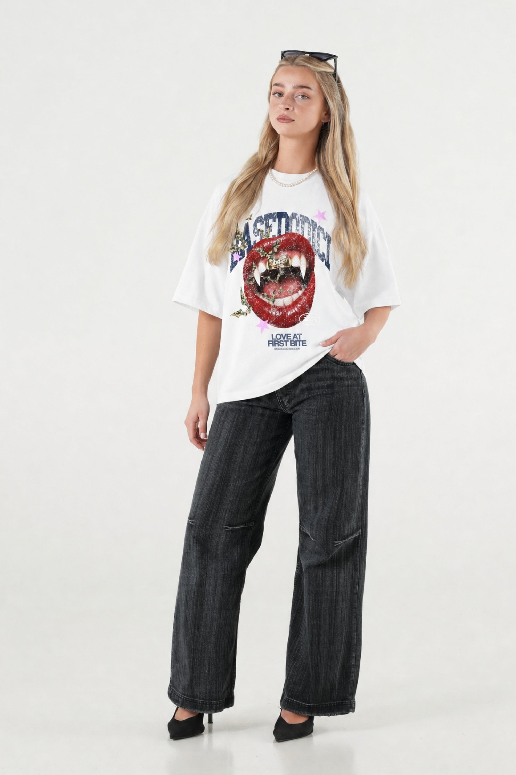 T-Shirt "B12LAB" LoveBite White