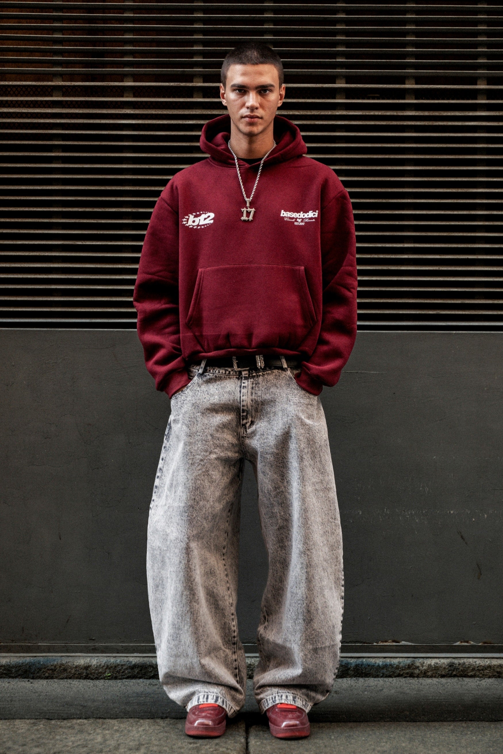 Hoodie "BROKENNESS" Fondazione Bordeaux