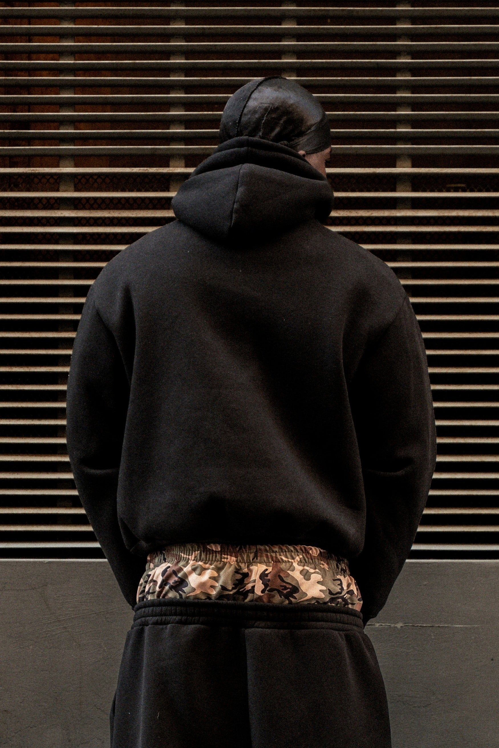 Hoodie "BROKENNESS" Malaffare Black