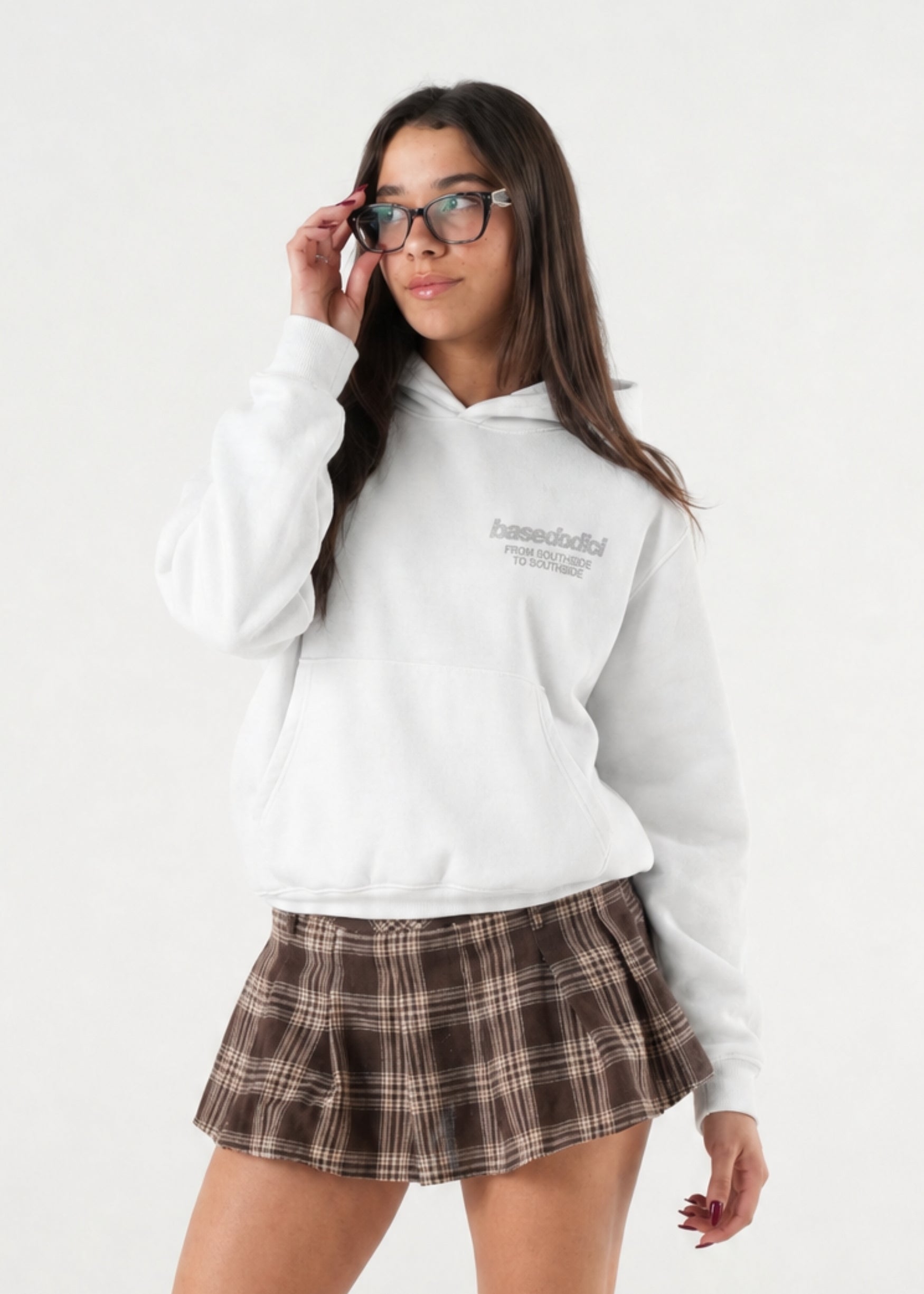 40.Hoodieammomistaisoffrendo_WHITE_GLITTERpg.jpg