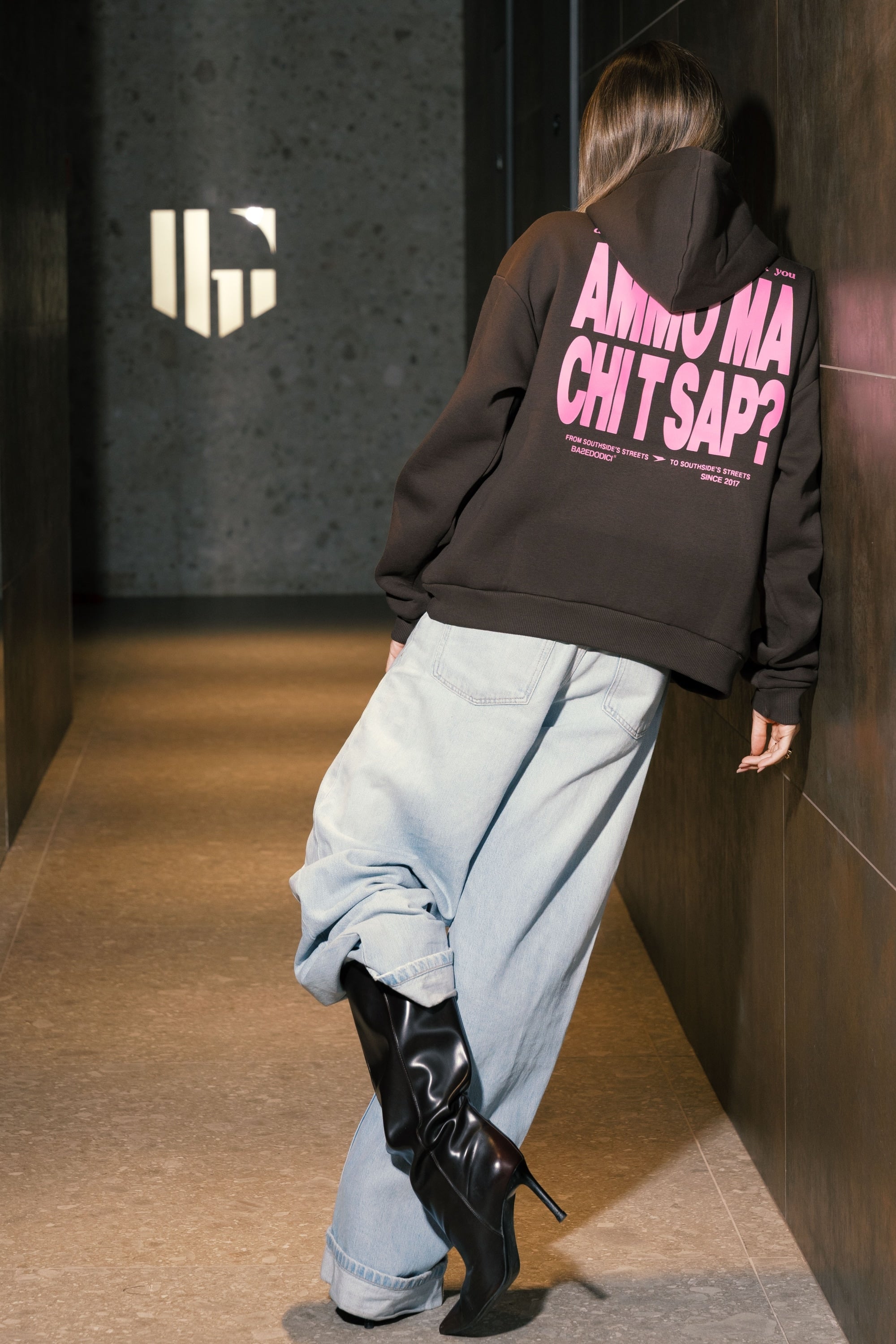 Hoodie "AMMO" CHI'T'SAP Cactus Brown/Pink