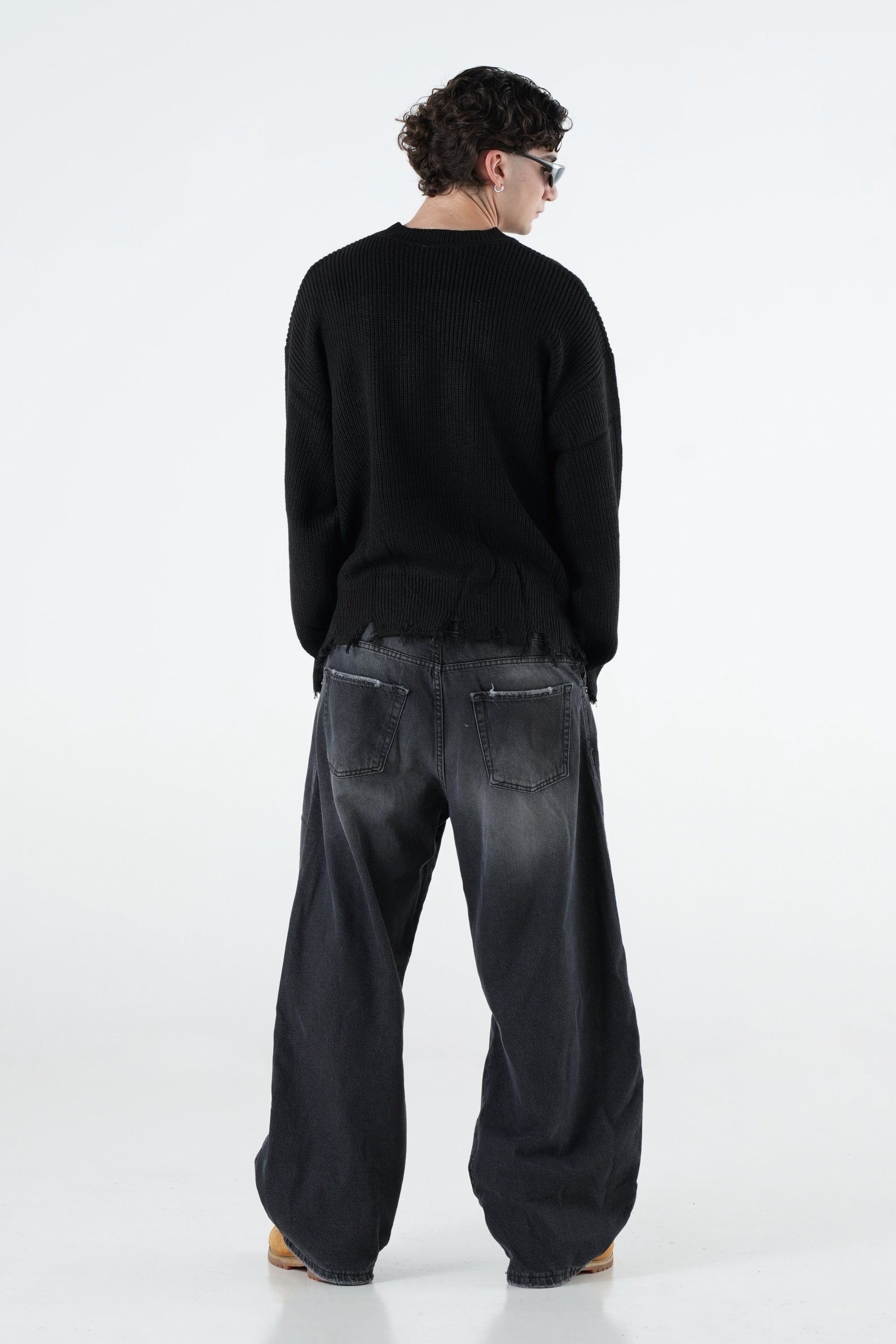 Knitwear "THE NOISE" Billionaire Black/White