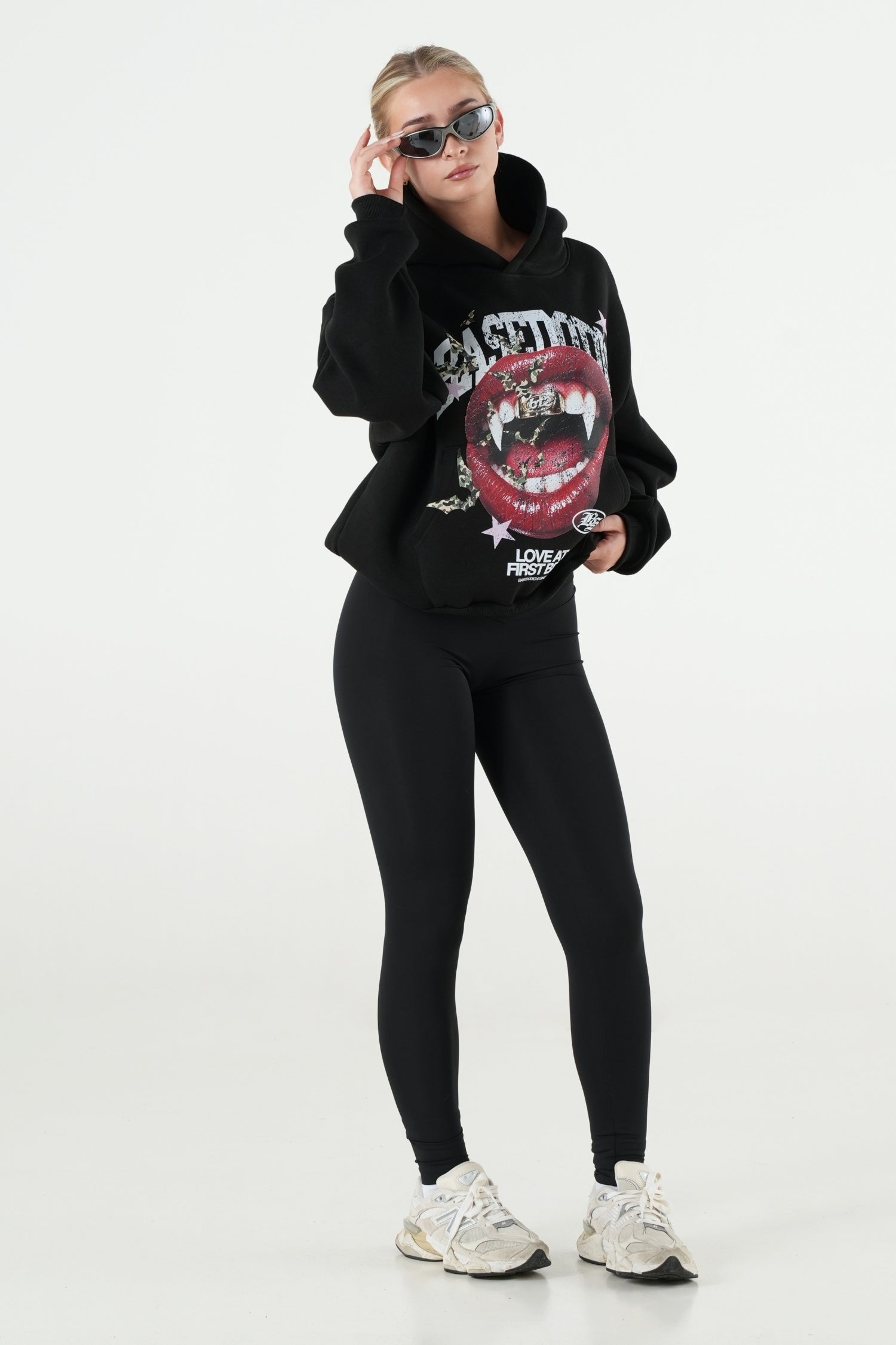 Hoodie "B12LAB" LoveBite Black