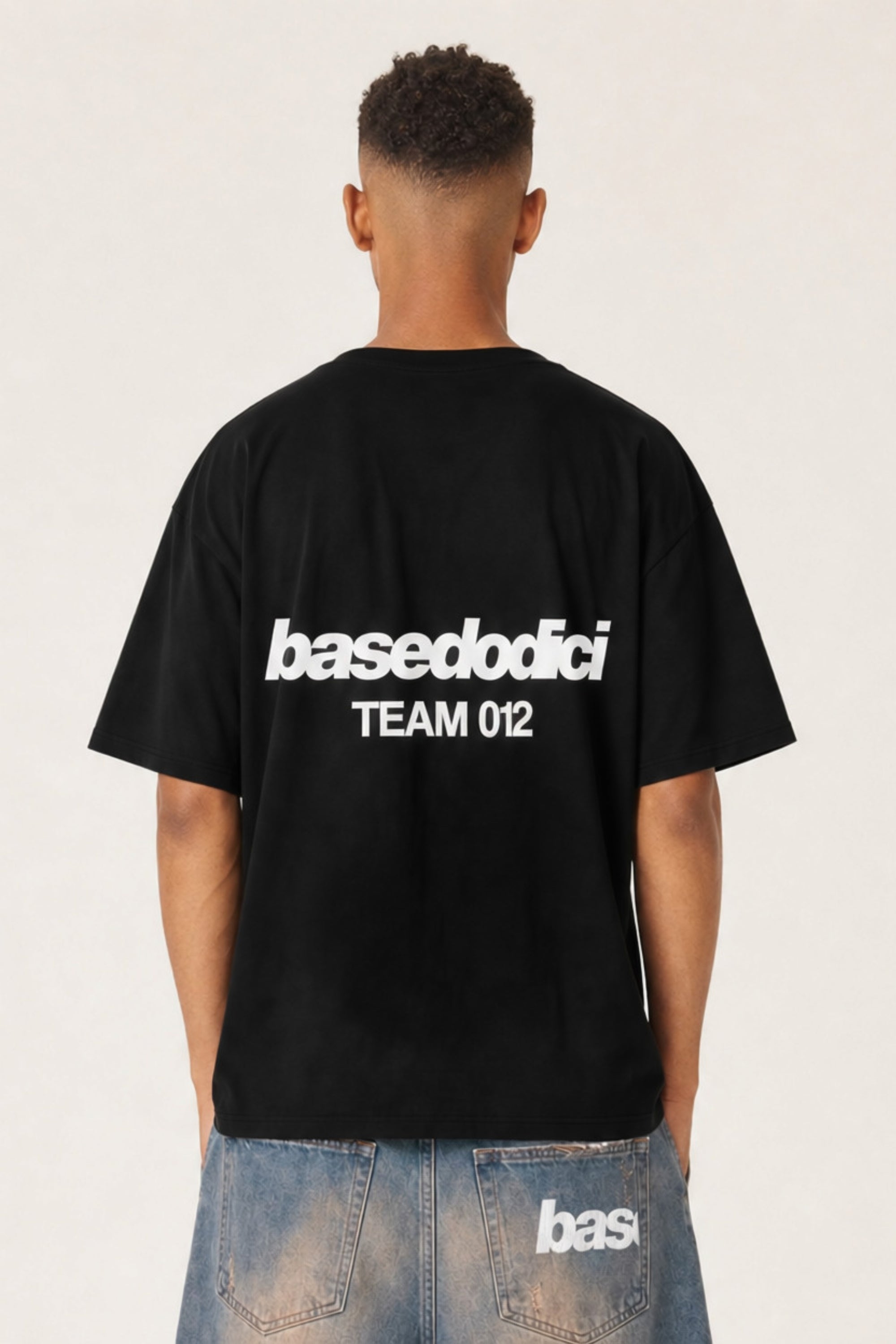 "THEICON" Team012 Black T-Shirt
