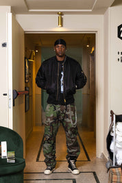"WORLD TOUR" Bomber Black look
