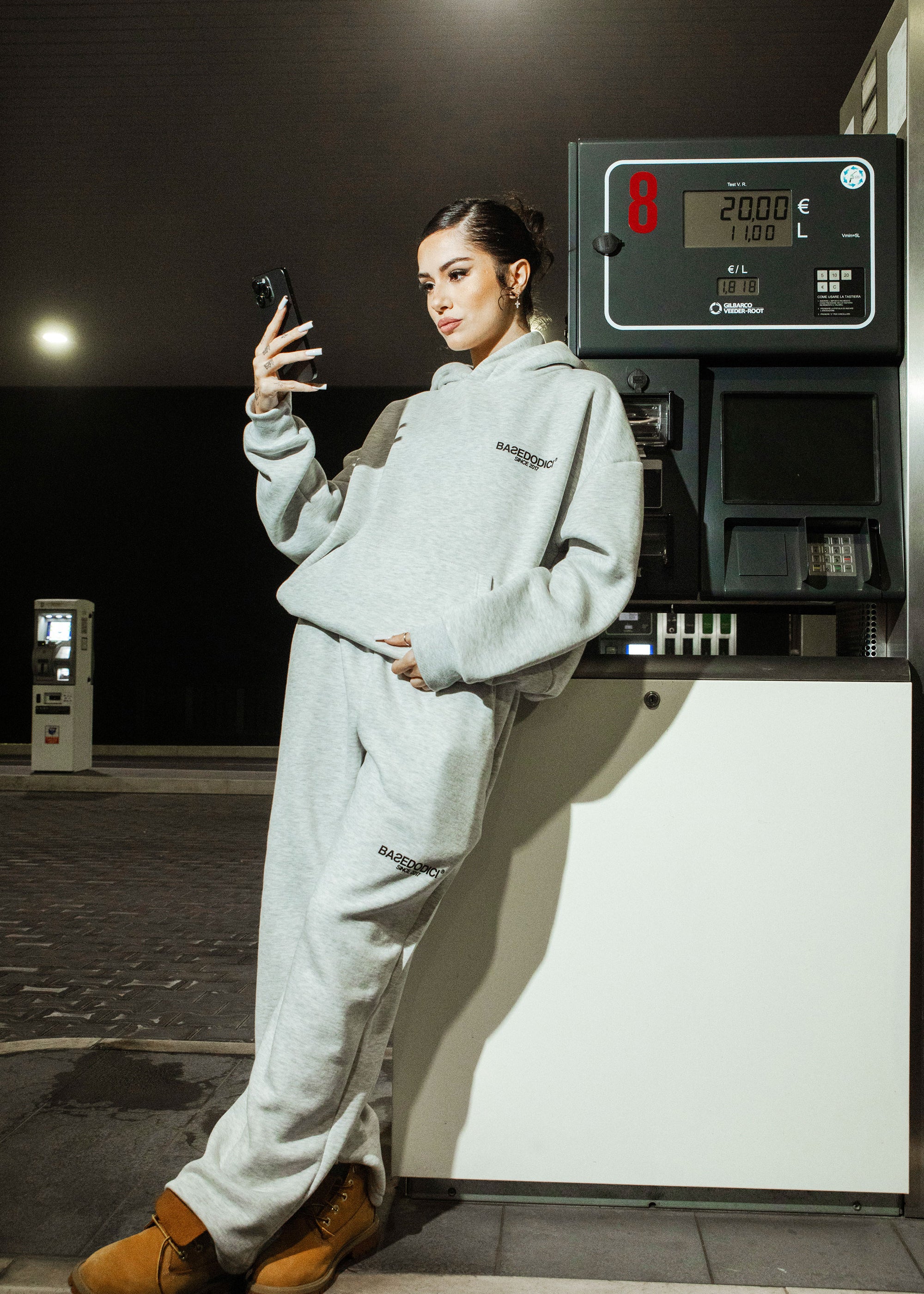 COMFY_GREY_FRONT_01.jpg