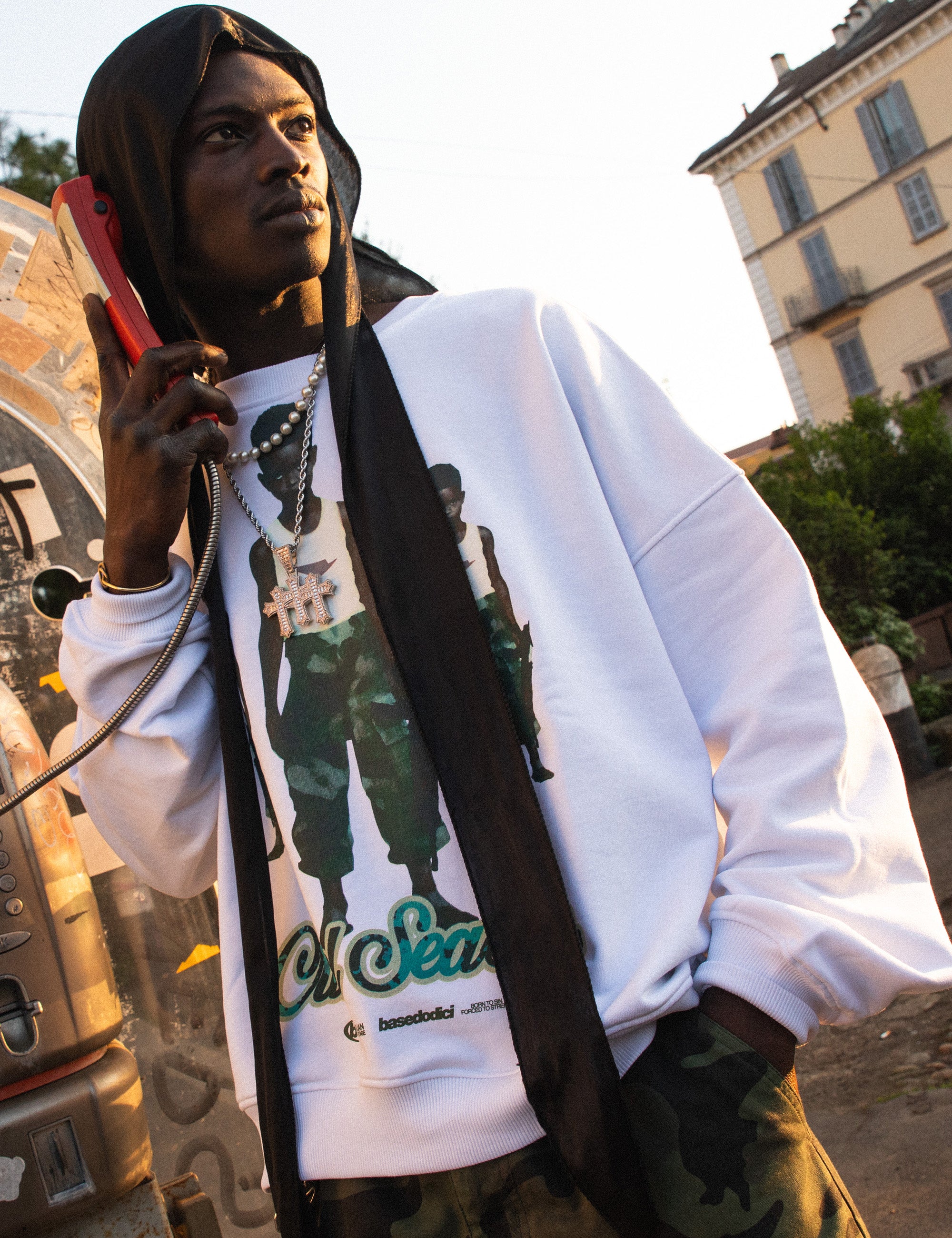 CREWNECKCRUELWHITE_creative_web_0000_11c.jpg