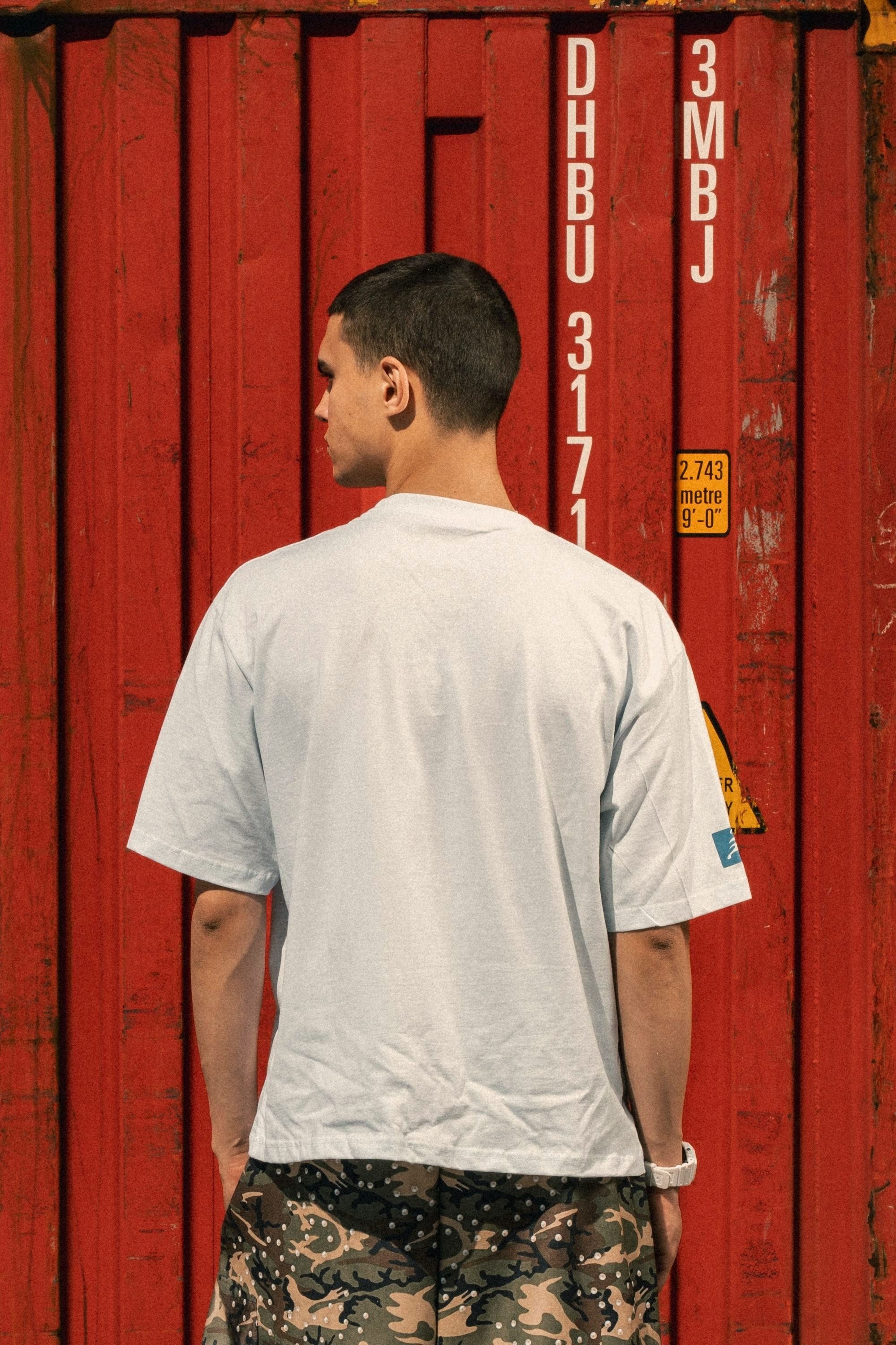 T-Shirt "LAST DELIVERY" League White
