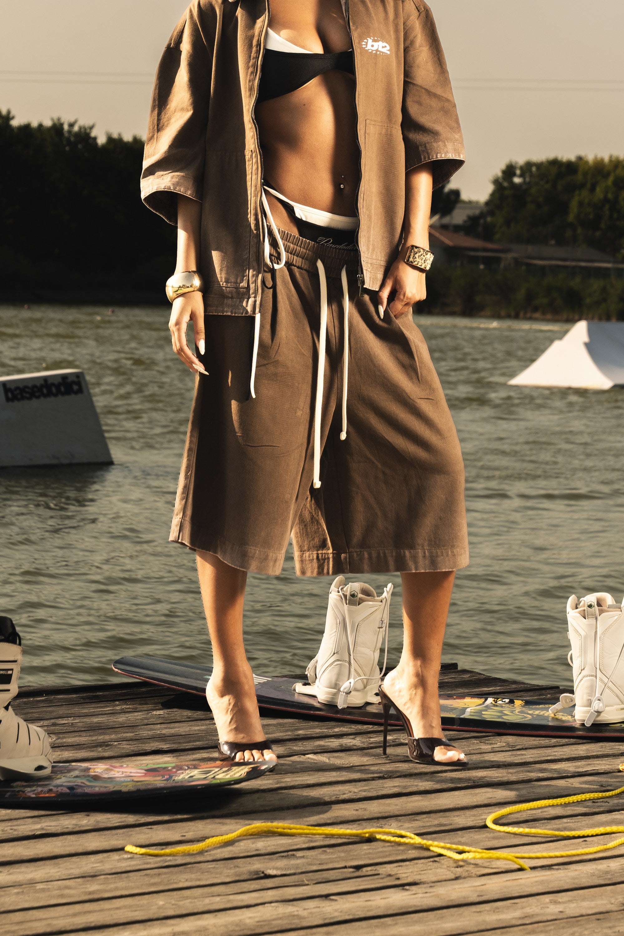 Jorts "RIVIERA" Logo Brown/White