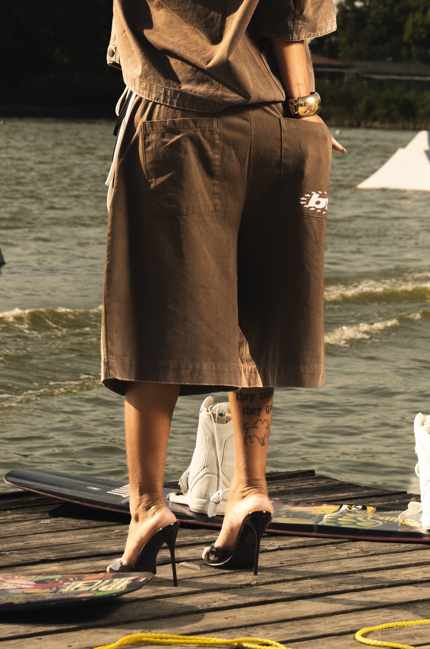 Jorts "RIVIERA" Logo Brown/White