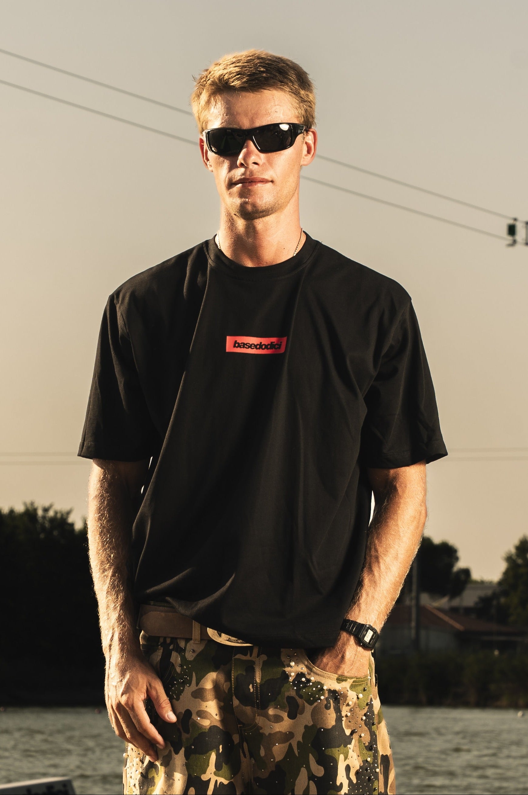 T-shirt "RIVIERA" Box Logo Black