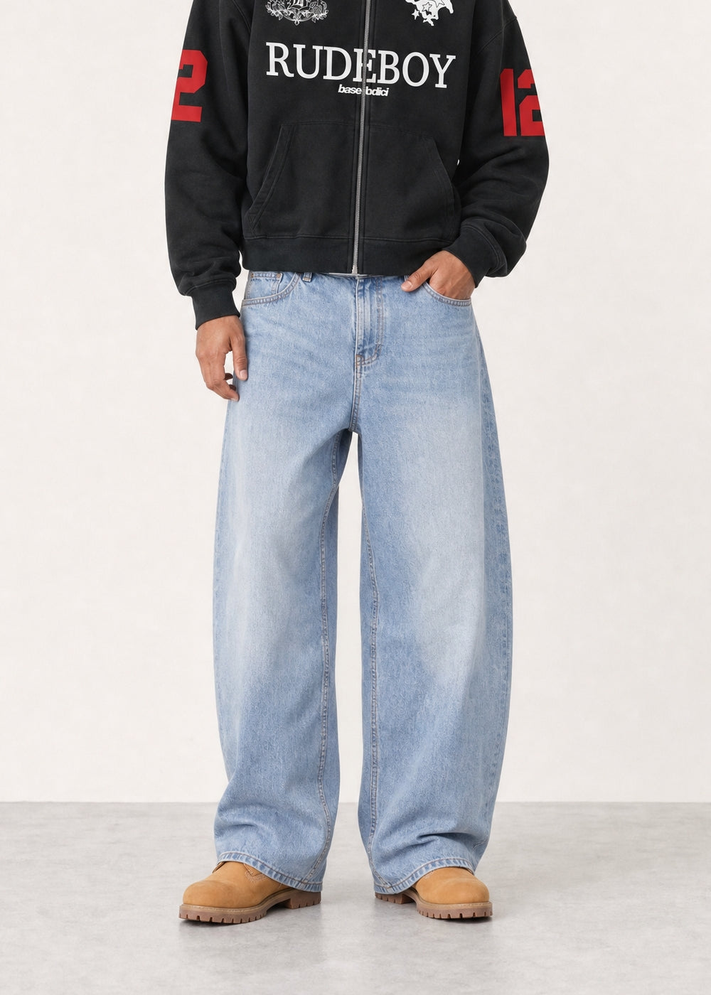 CROP_INDOSSATO_FRONT_8d1776ba-ac9b-409b-a744-5381499caf87.jpg