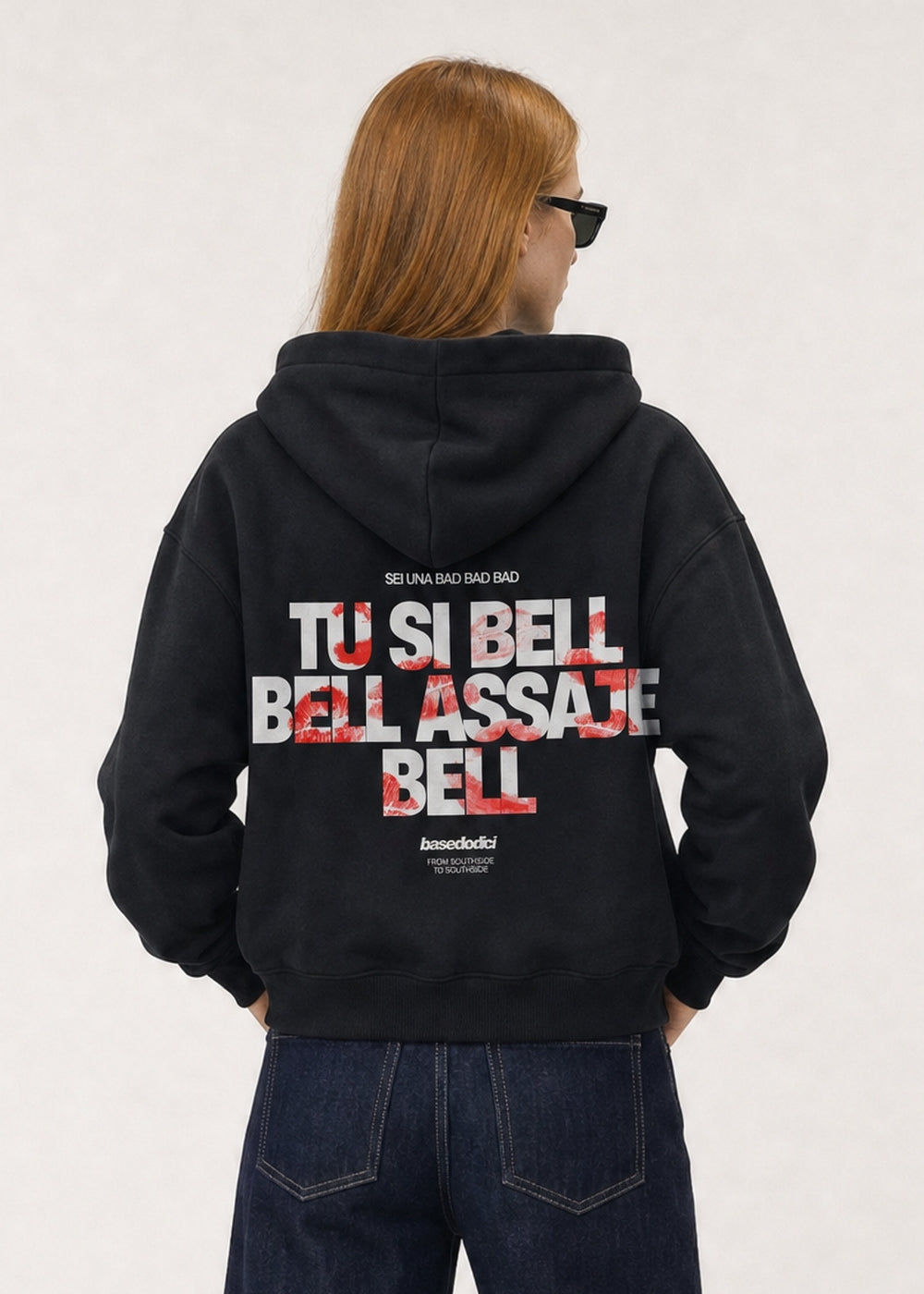 CROP_INDOSSATO_HoodieVIRALEDITTUSIBELLBELLBlack-Kiss_Alessandra.jpg