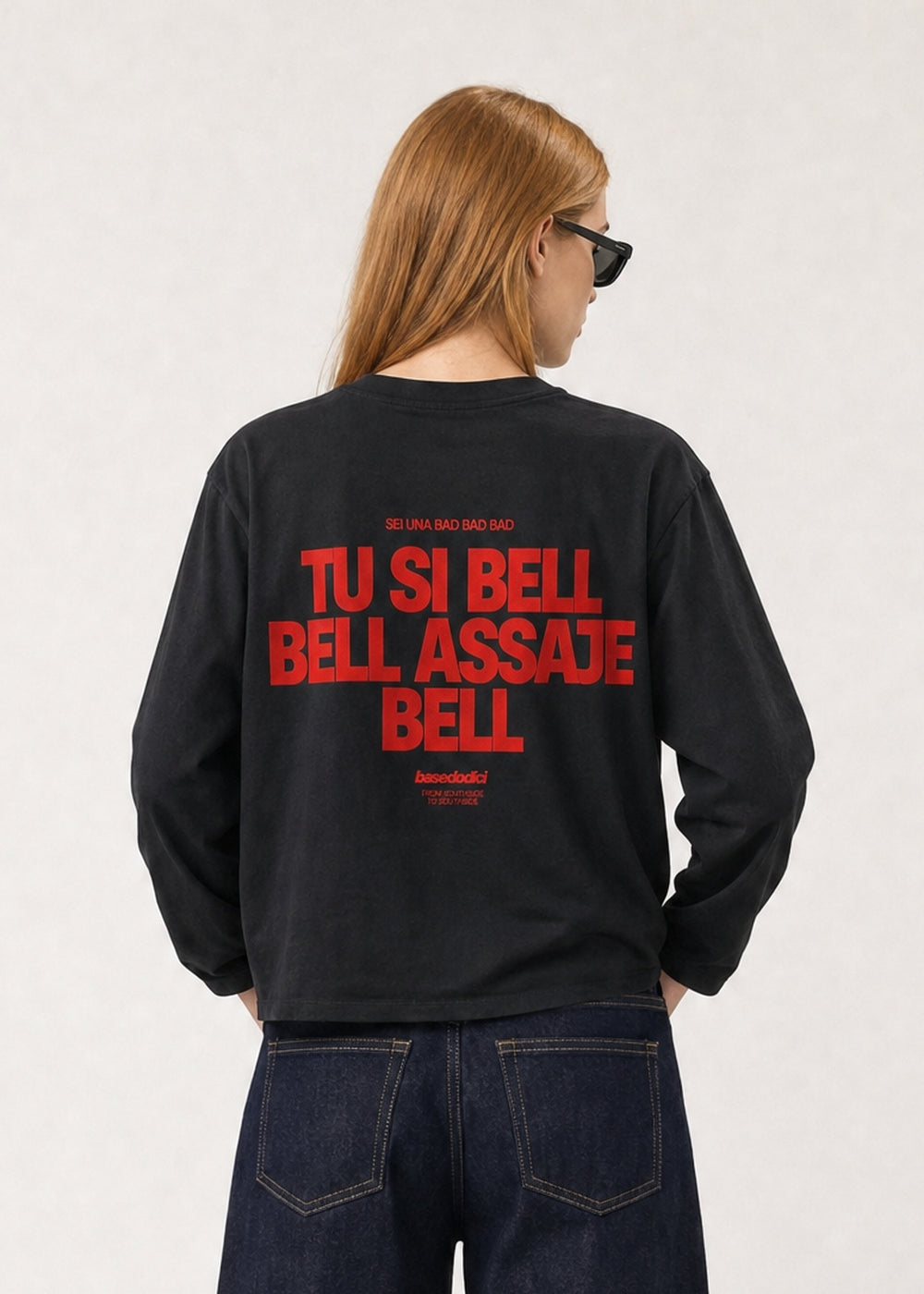 CROP_INDOSSATO_LongsleeveVIRALEDITTUSIBELLBELLBlack-Red_Alessandra.jpg