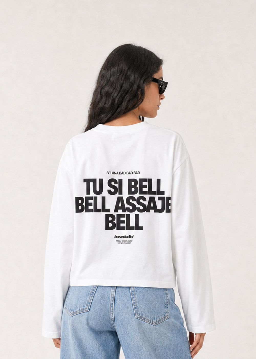 CROP_INDOSSATO_LongsleeveVIRALEDITTUSIBELLBELLWhite-Black_Paula.jpg