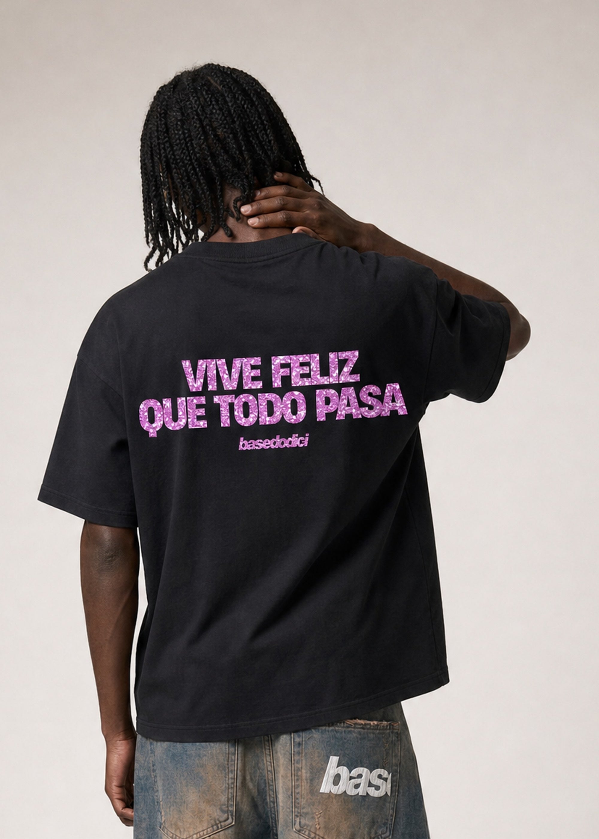 CROP_feliz-back3-nera-marcus.jpg