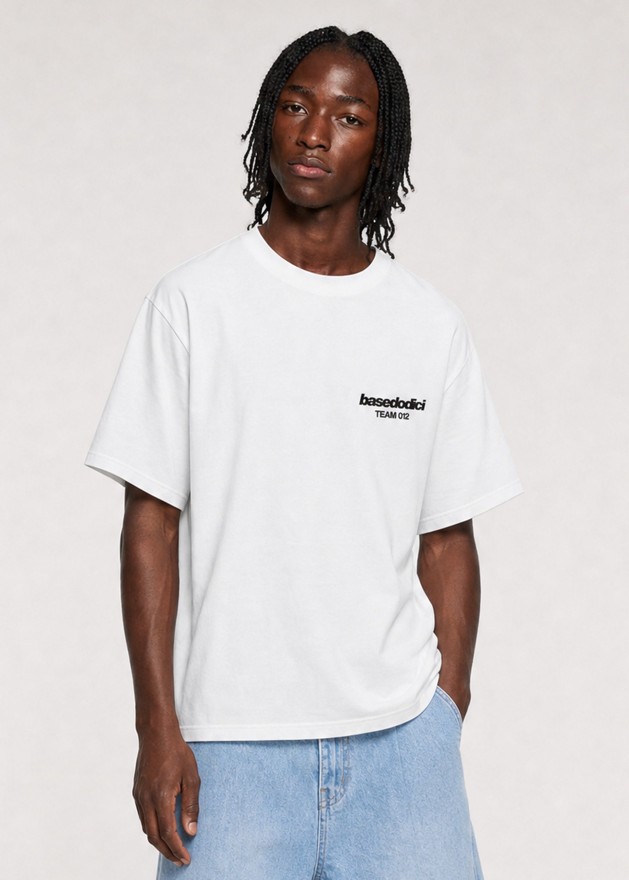 CROP_front-tshirt-white-marcus.jpg