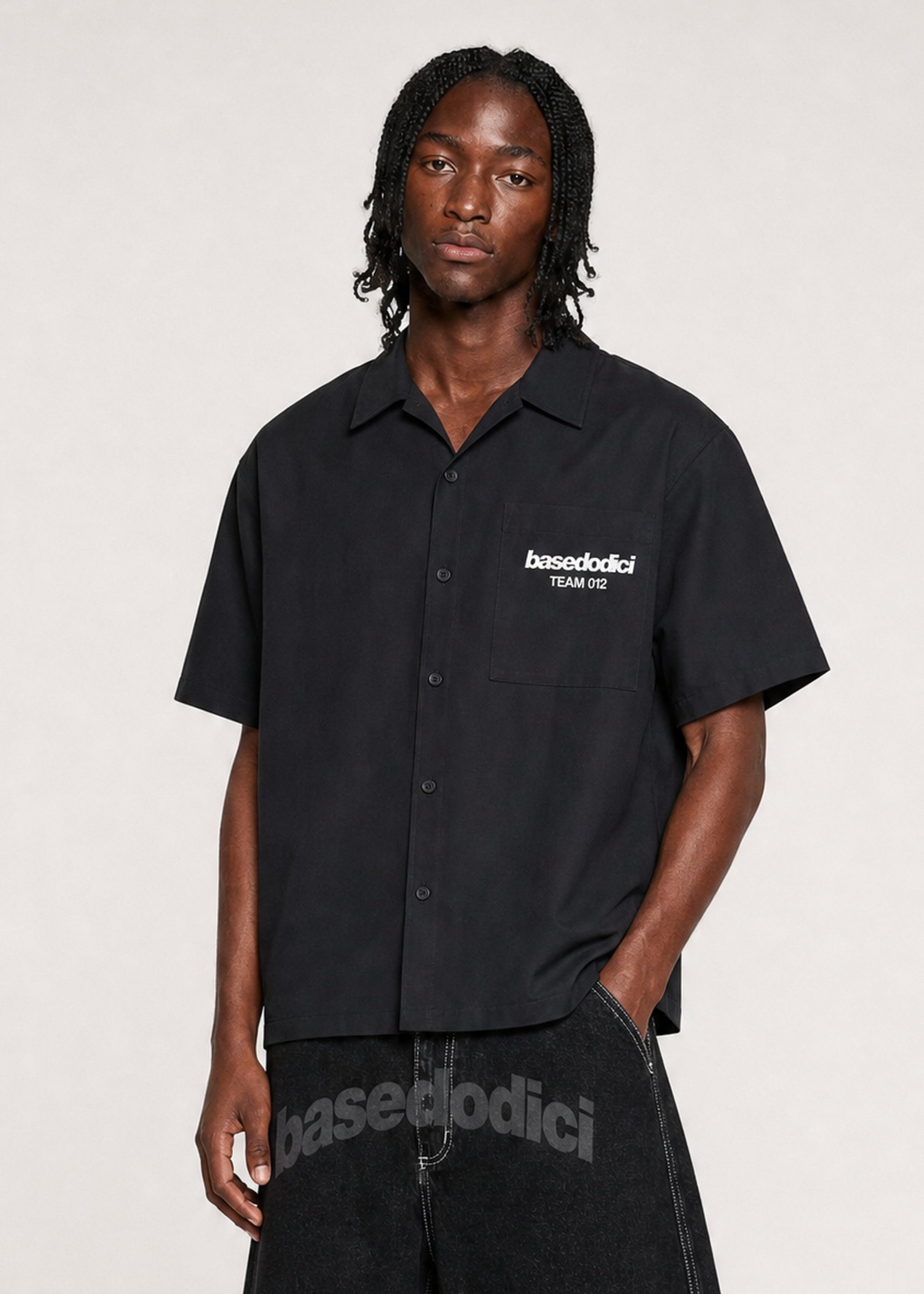 CROP_indossato-front-abbottonata_64e28eff-fbc2-4df7-93fb-e167ea374053.jpg
