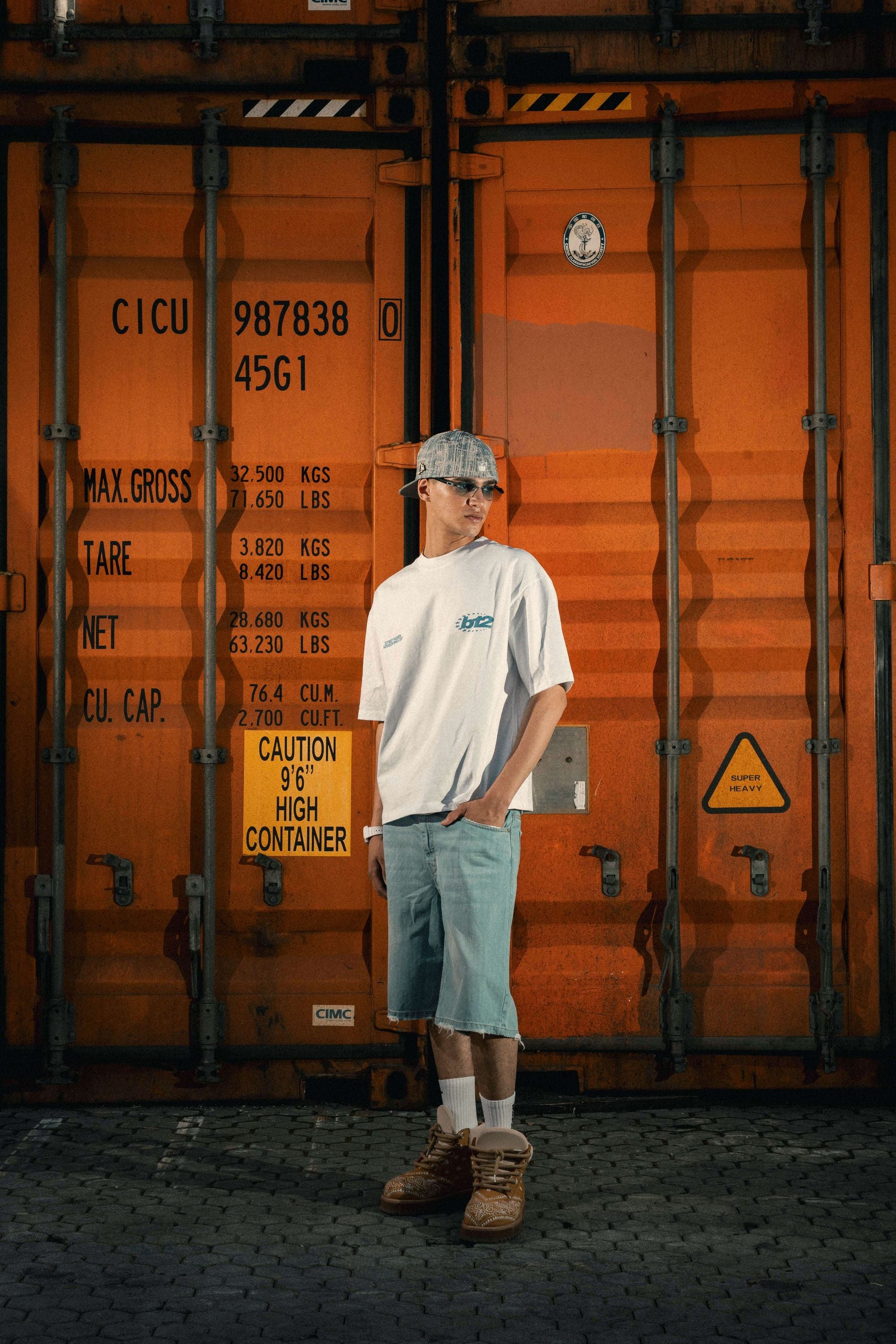 T-Shirt "LAST DELIVERY" BackLogos White