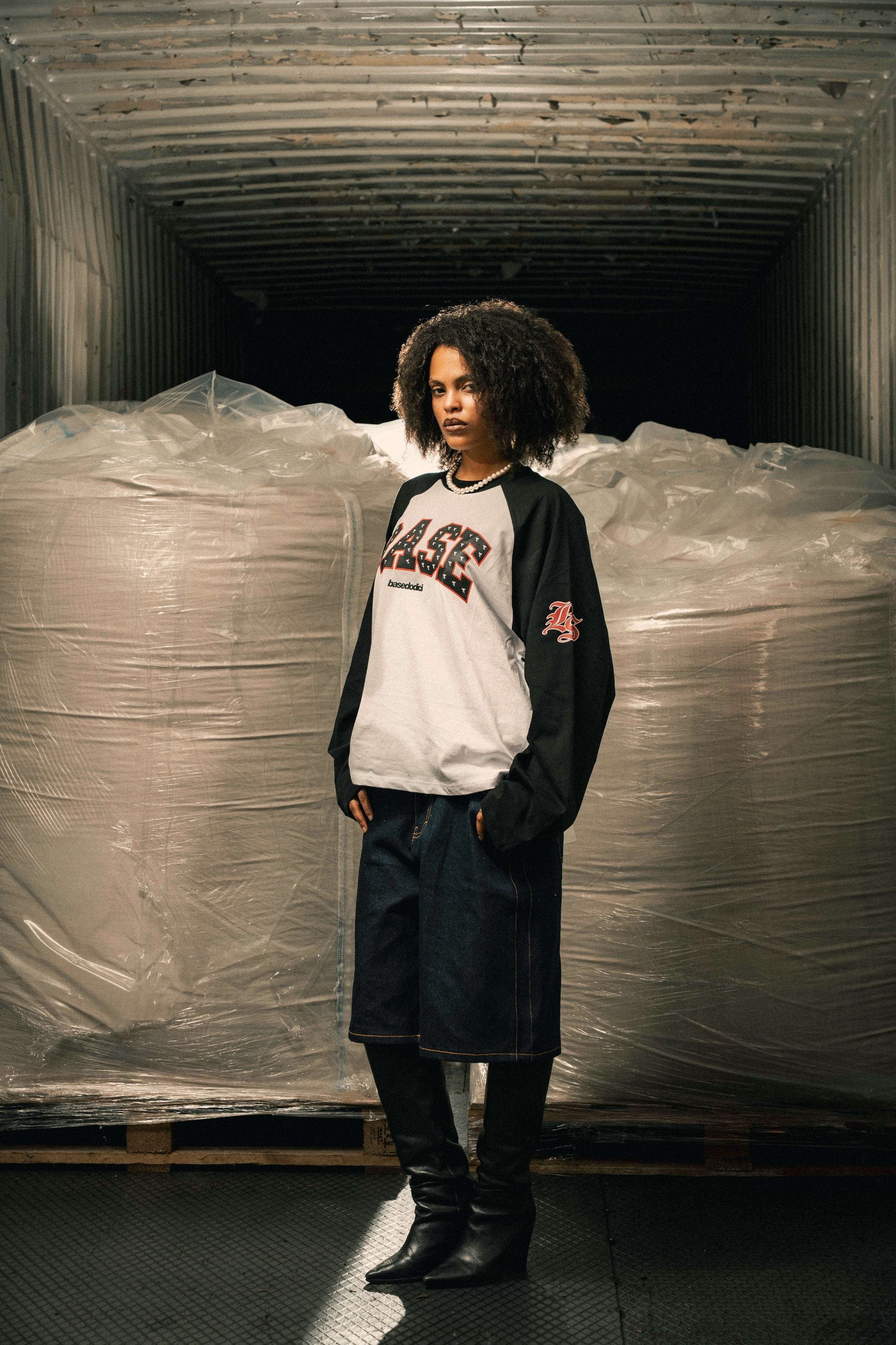 Longsleeve "LAST DELIVERY" BASE White