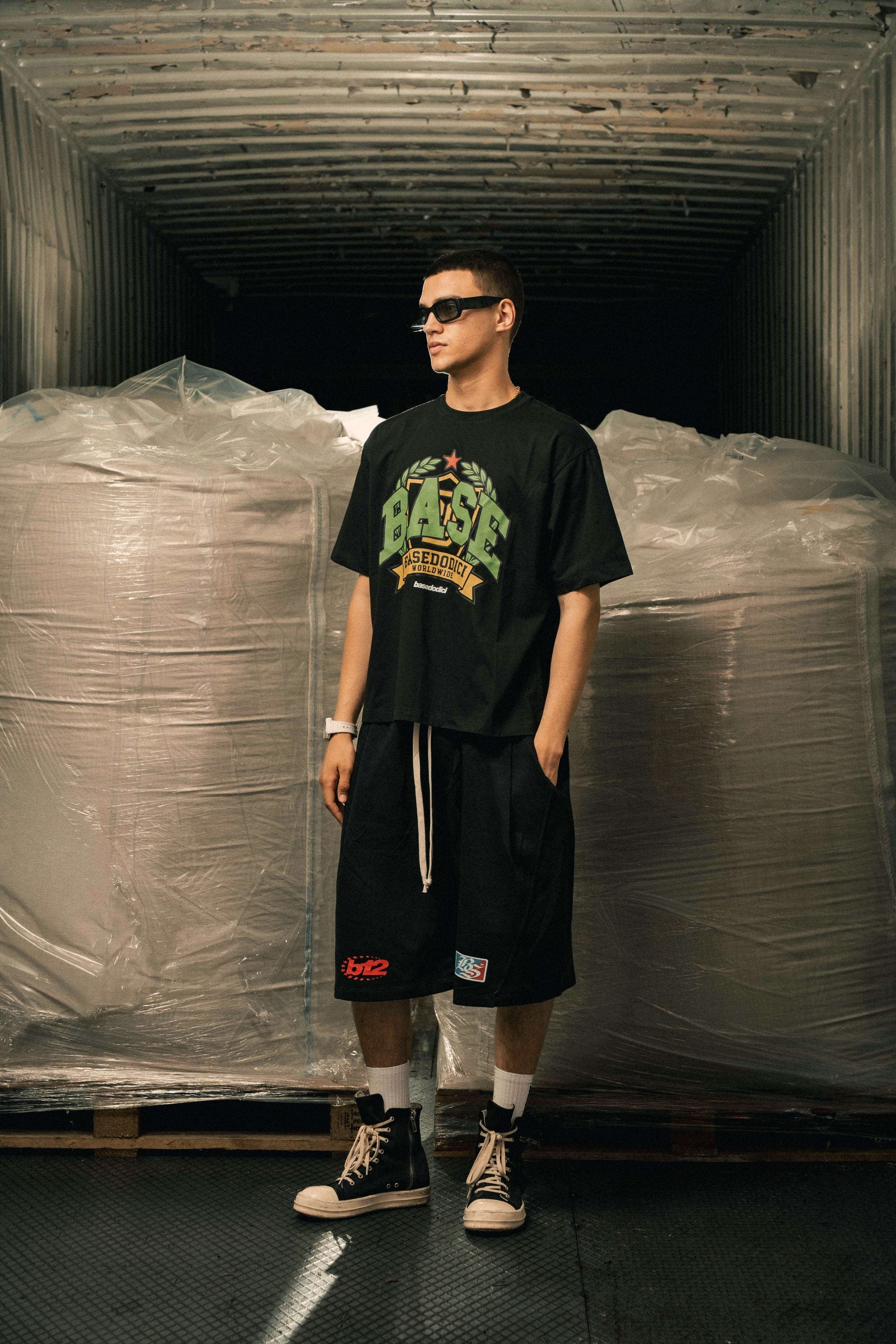 T-Shirt "LAST DELIVERY" University Black