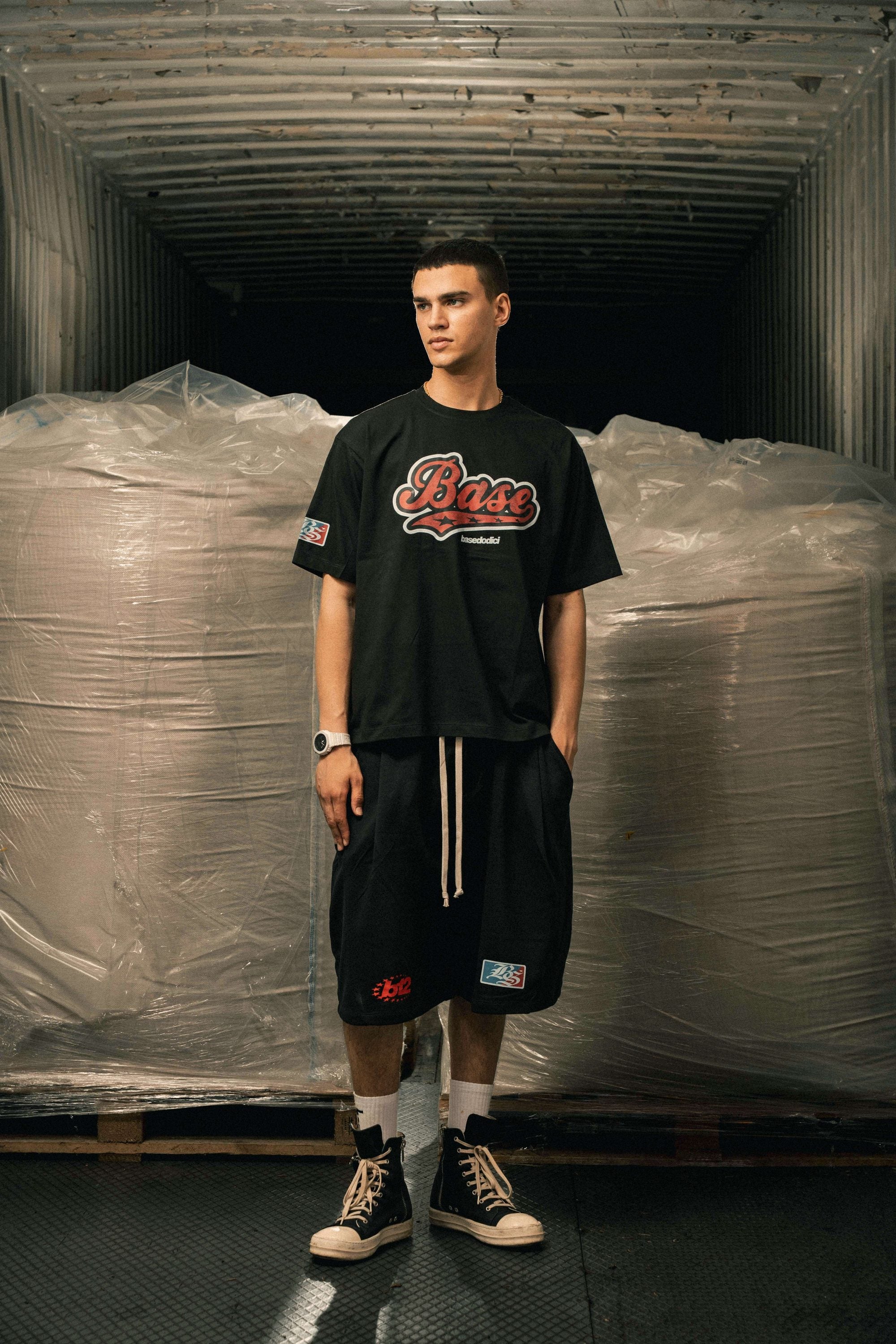 T-Shirt "LAST DELIVERY" League Black