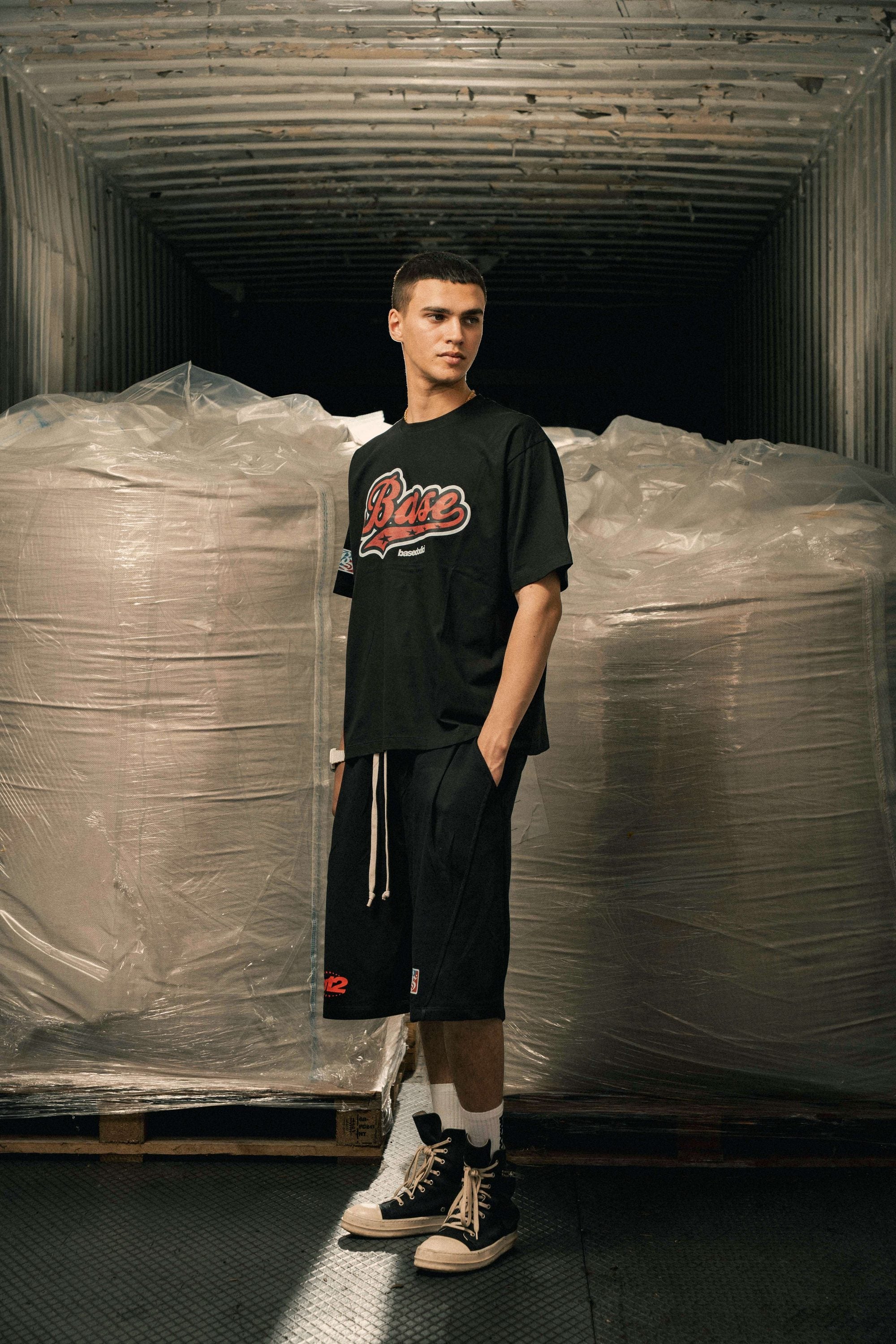 T-Shirt "LAST DELIVERY" League Black