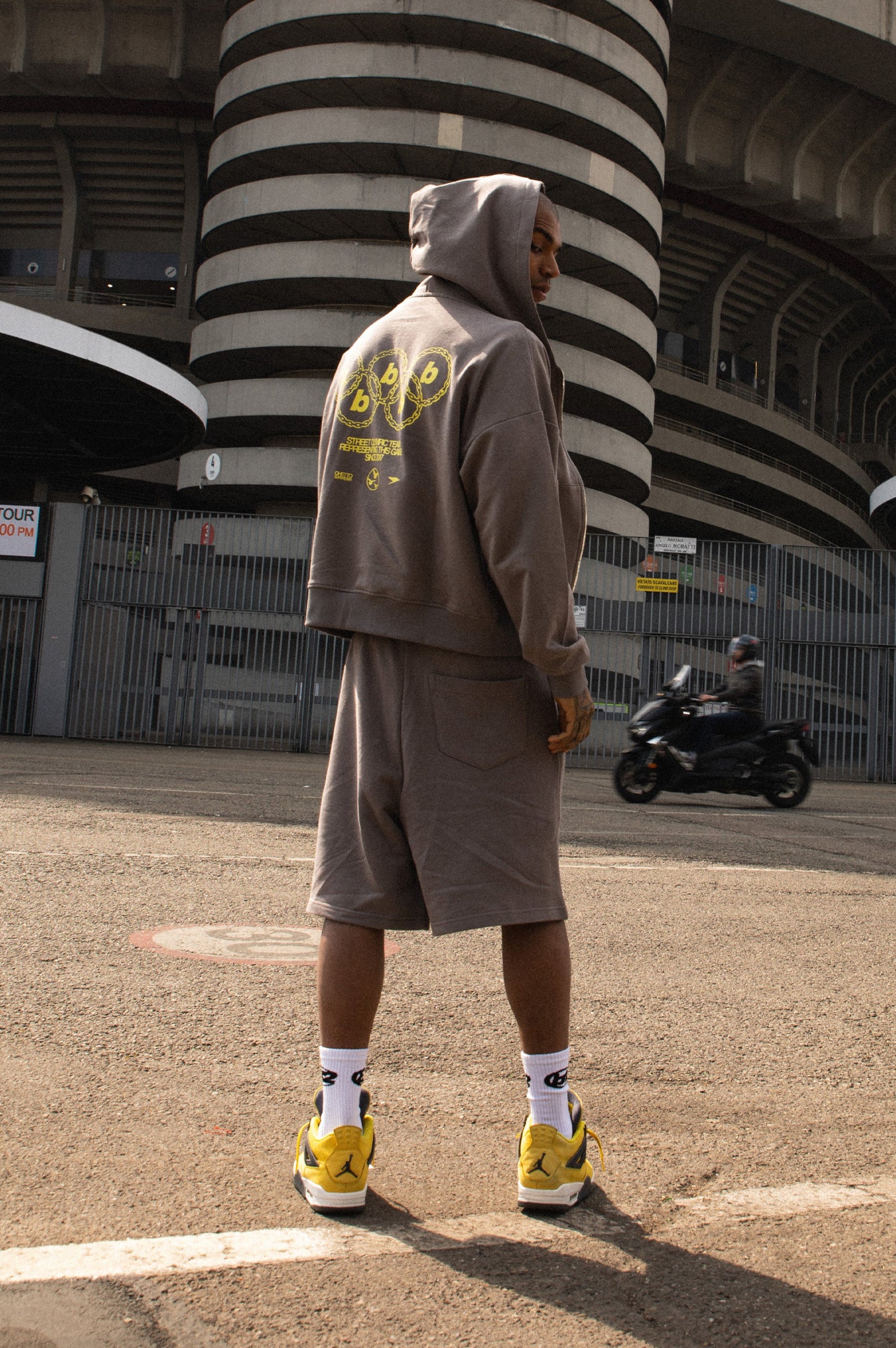 Zip Hoodie “CRUEL SEASON” Italian Grey
