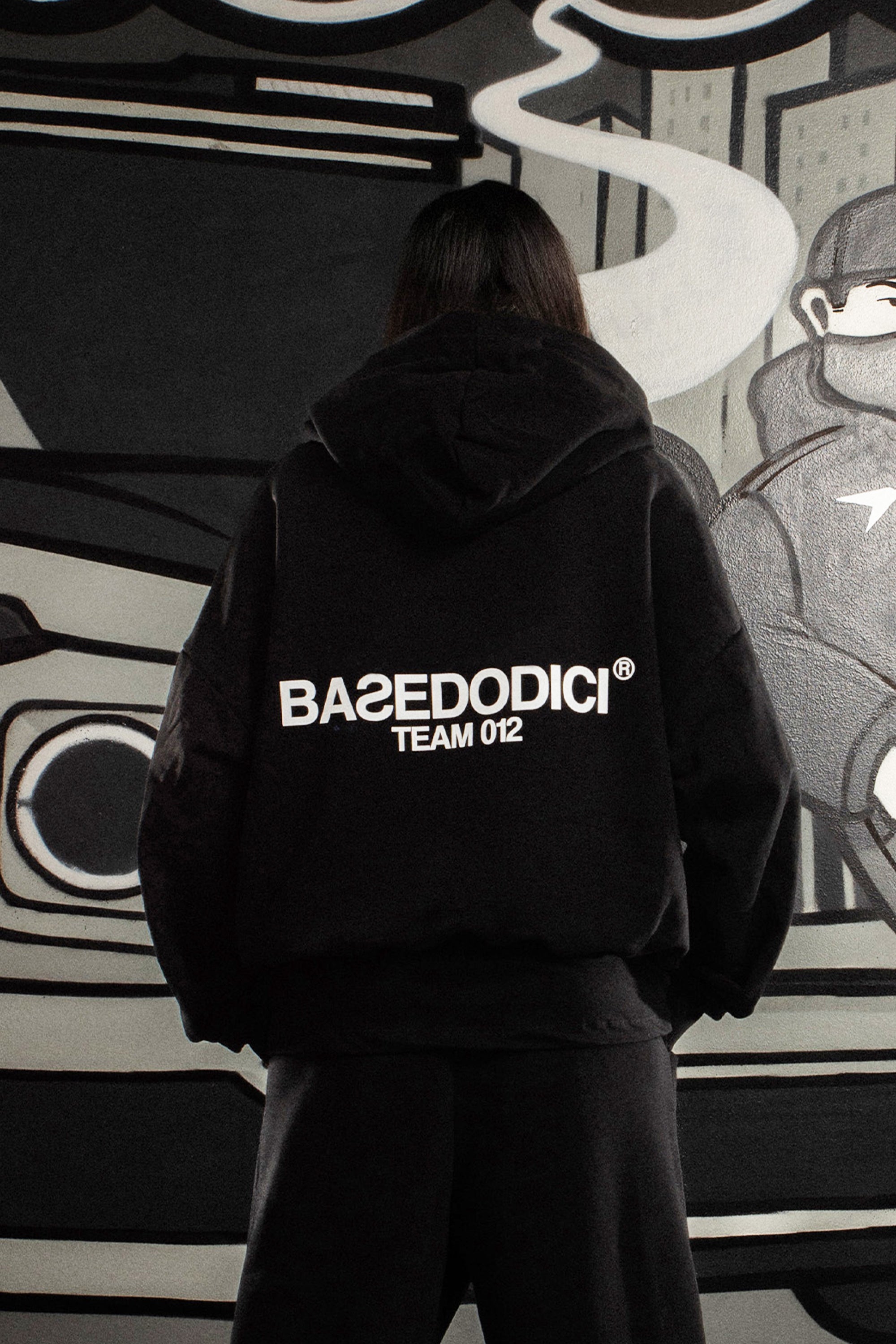 Hoodie “COMFY” Team012 Black