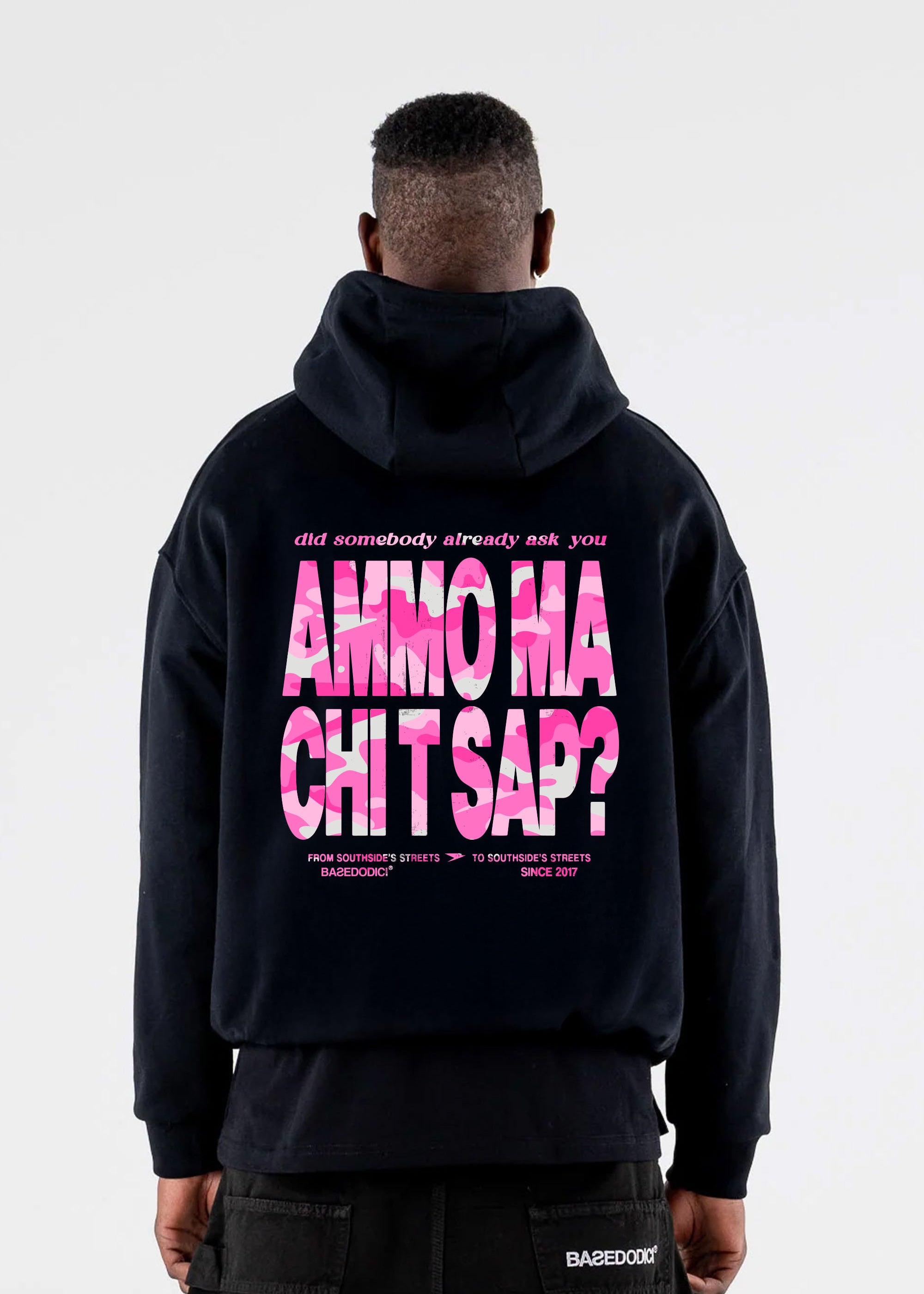 HOODIE_AMMO_BLACK_CAMO_PINK_MAN_BACK_CUT.jpg