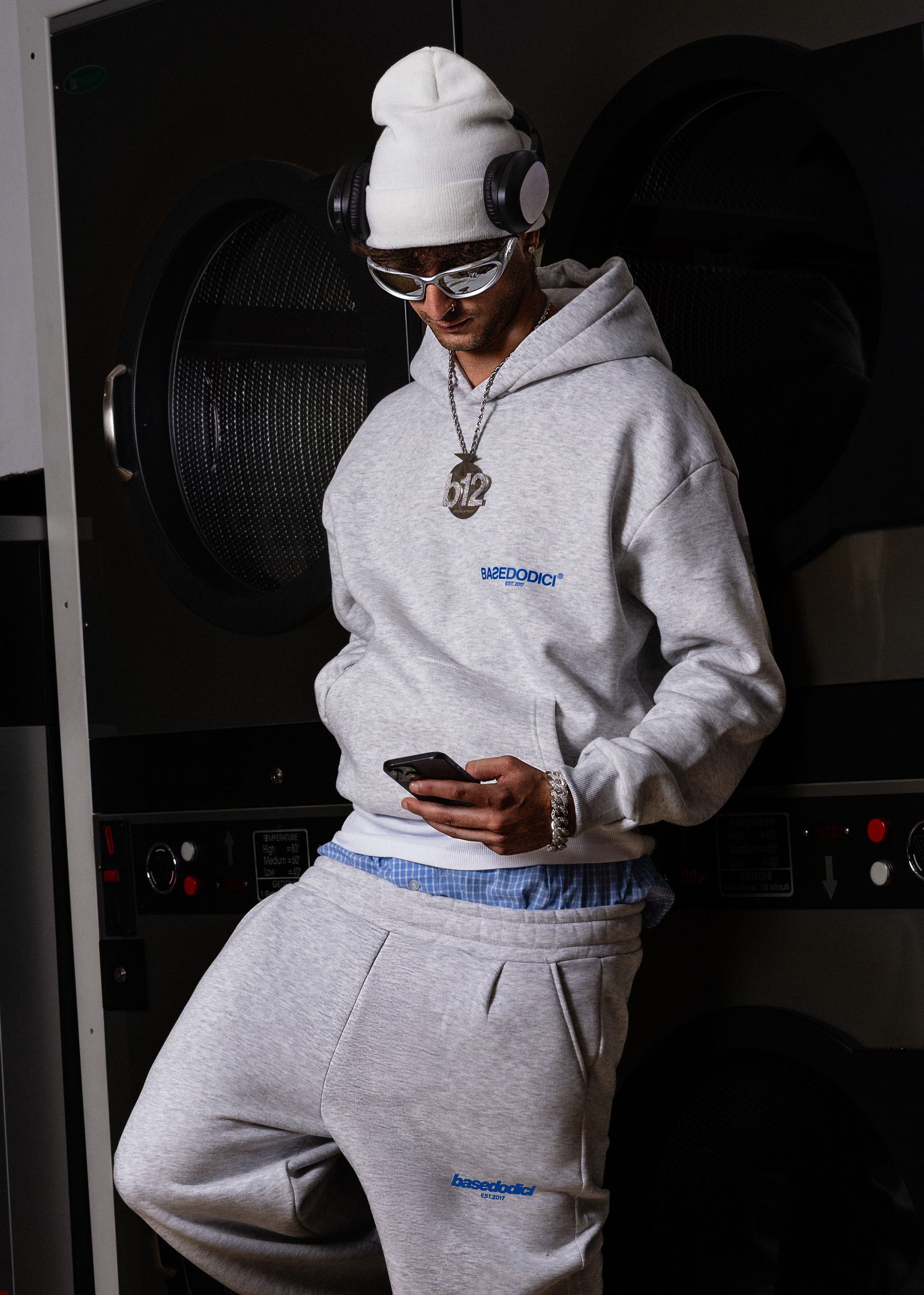 HOODIE_COMFY_BACKLOGOASHGREY_BLUE_0002_8.jpg