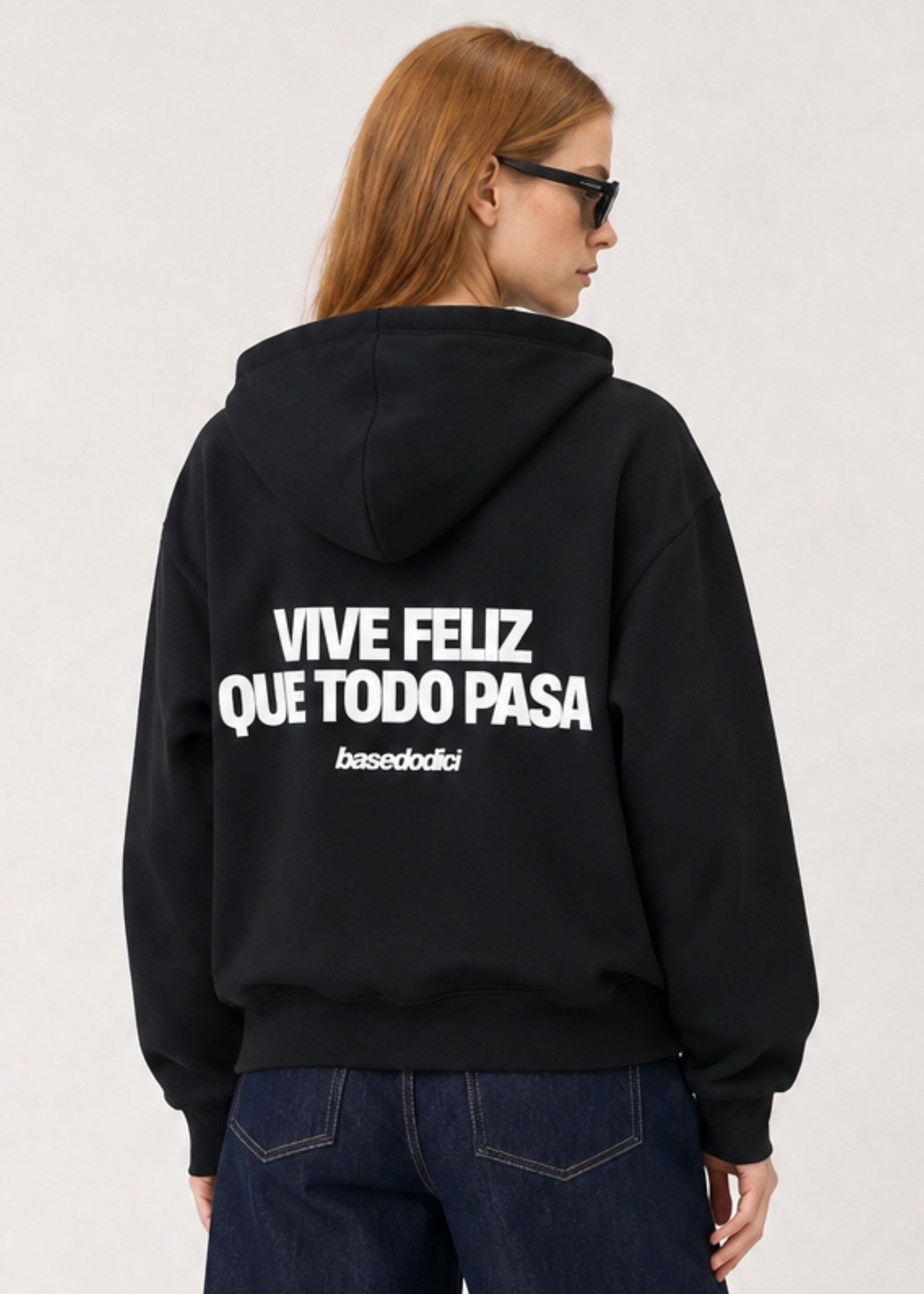 Hoodie_VIRALEDIT_ViveFelizBlack_White_alessandra_crop.jpg