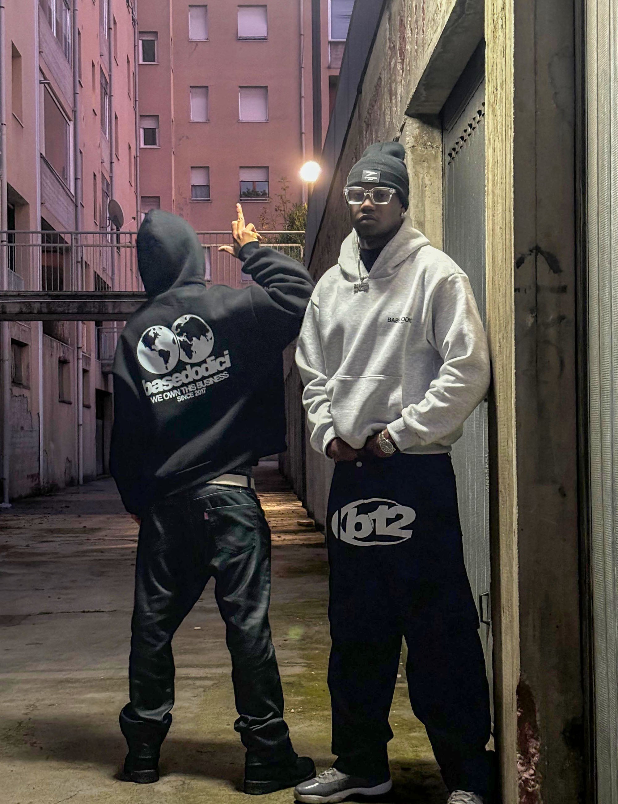 Hoodie__2FAST__Business_Grey_3.jpg