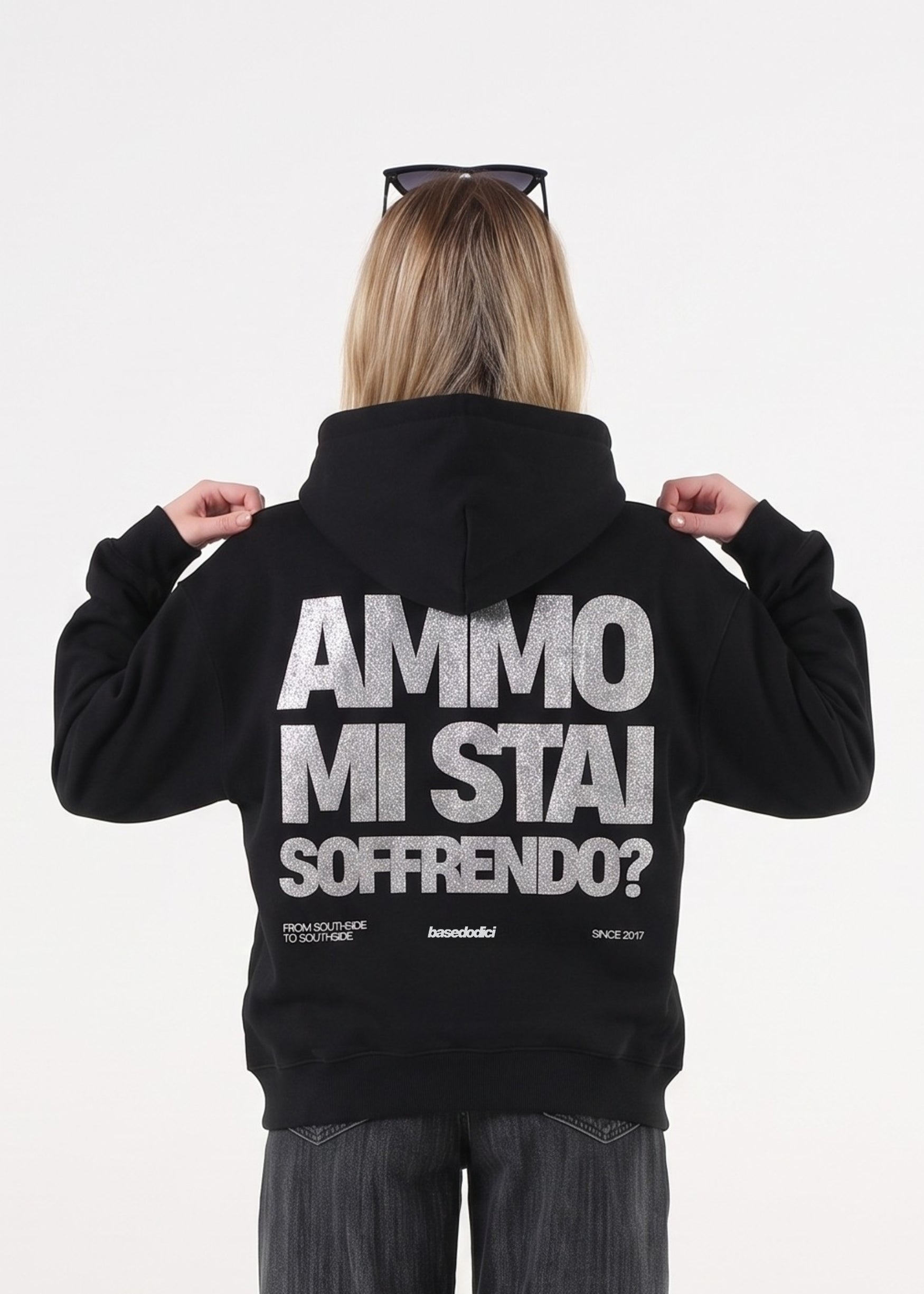 Hoodieammomistaisoffrendo_black_GLITTER6Hoodieammomistaisoffrendo_black_GLITTER.jpg
