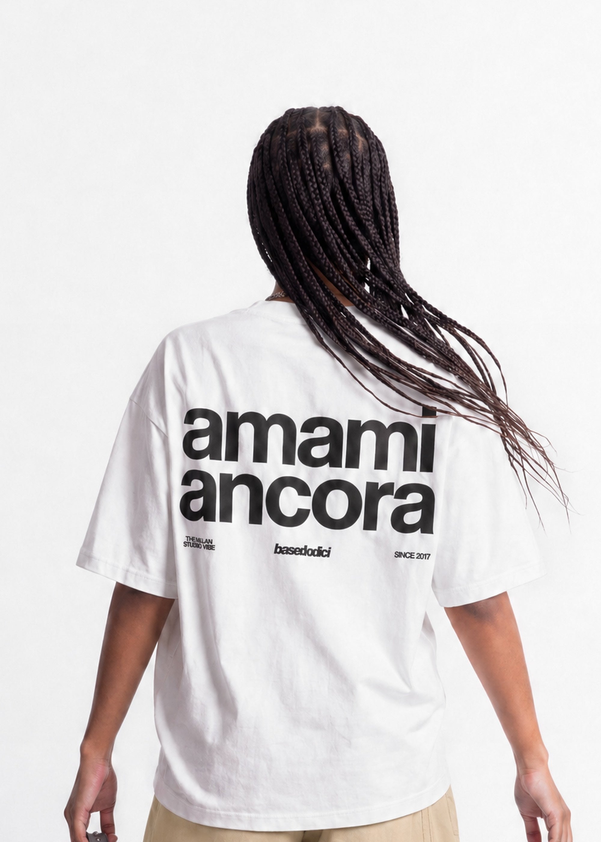 INDOSSATOCROP-DONNA_T-Shirt_COPY_PASTE_AmamiAncora_White-Black_2.jpg